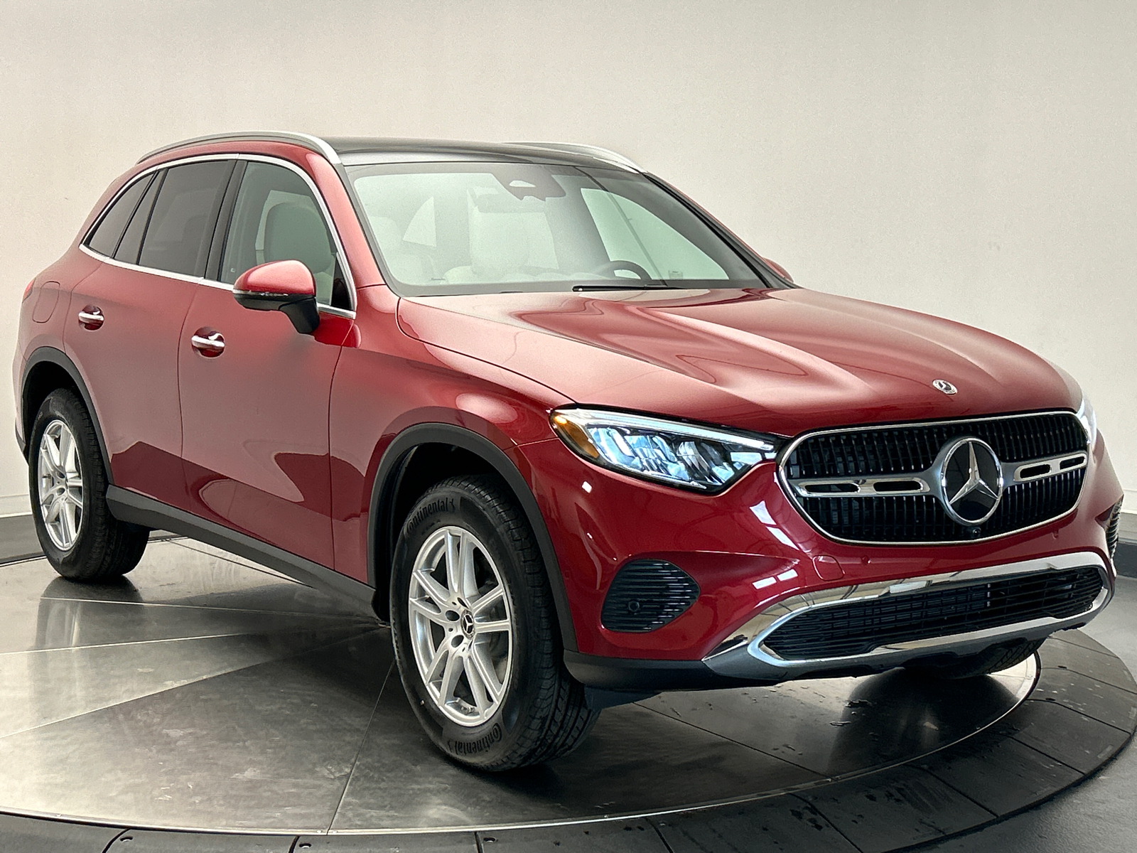 2025 Mercedes-Benz GLC GLC 300 1