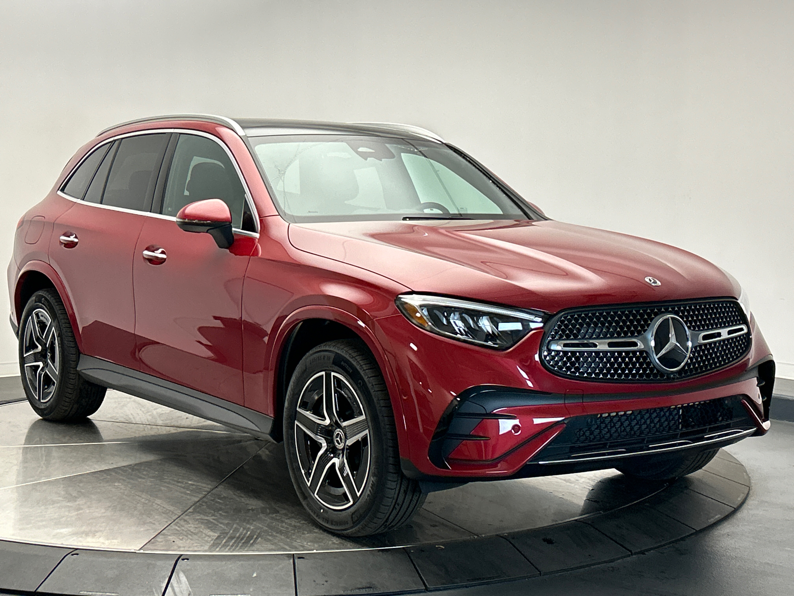 2025 Mercedes-Benz GLC GLC 300 1