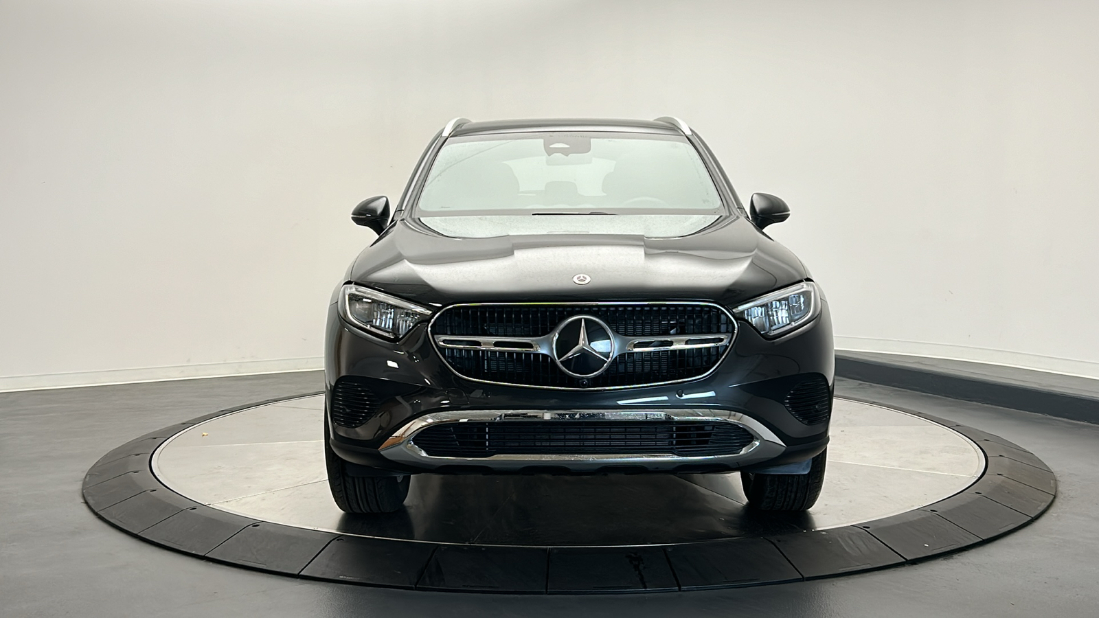 2025 Mercedes-Benz GLC GLC 300 2