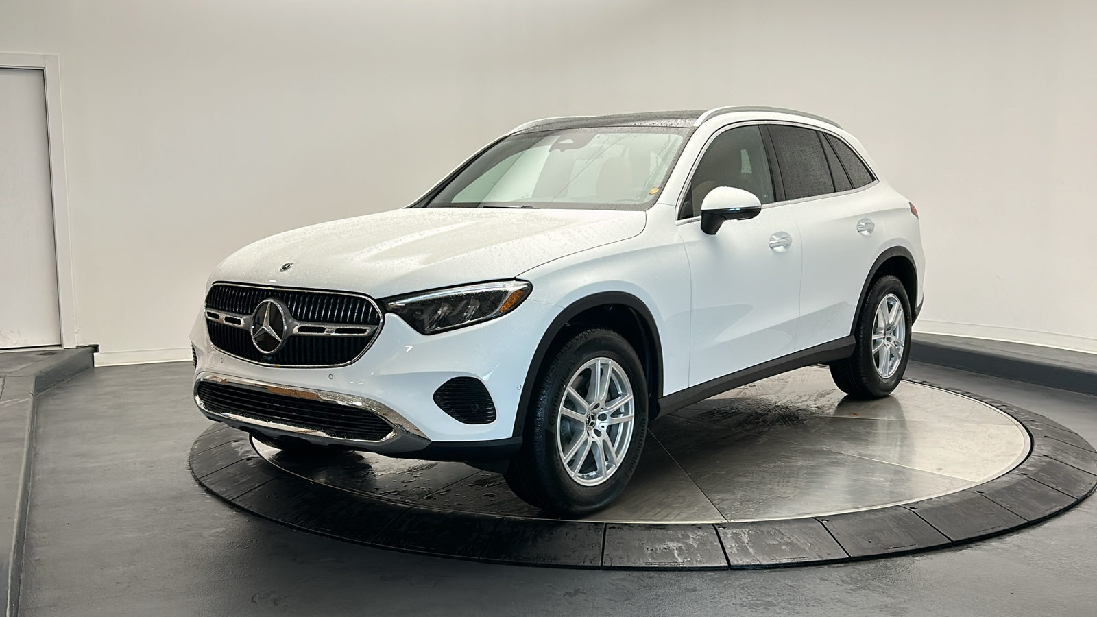 2025 Mercedes-Benz GLC GLC 300 3