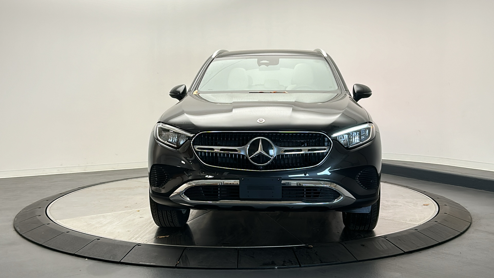 2025 Mercedes-Benz GLC GLC 300 2