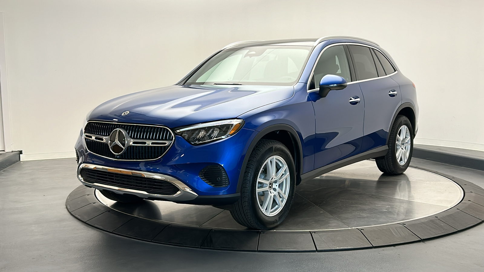 2025 Mercedes-Benz GLC GLC 300 3