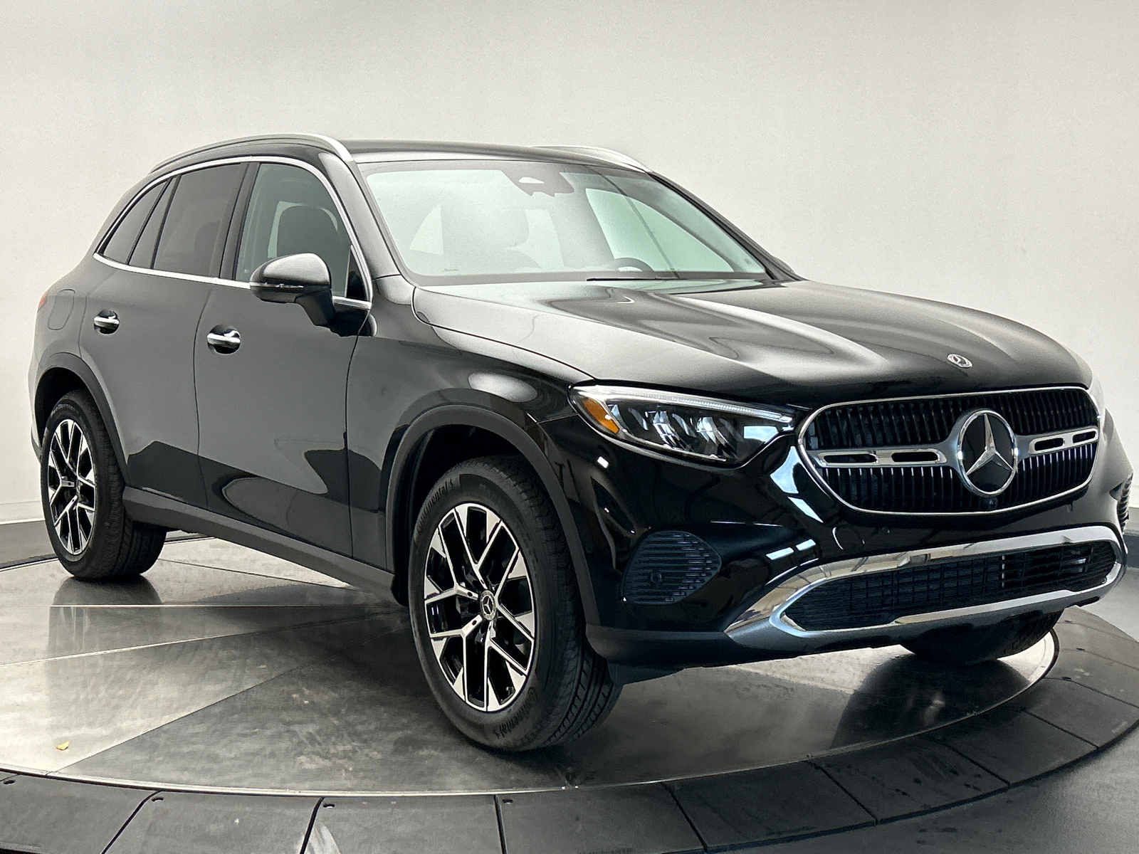 2025 Mercedes-Benz GLC GLC 350e 1