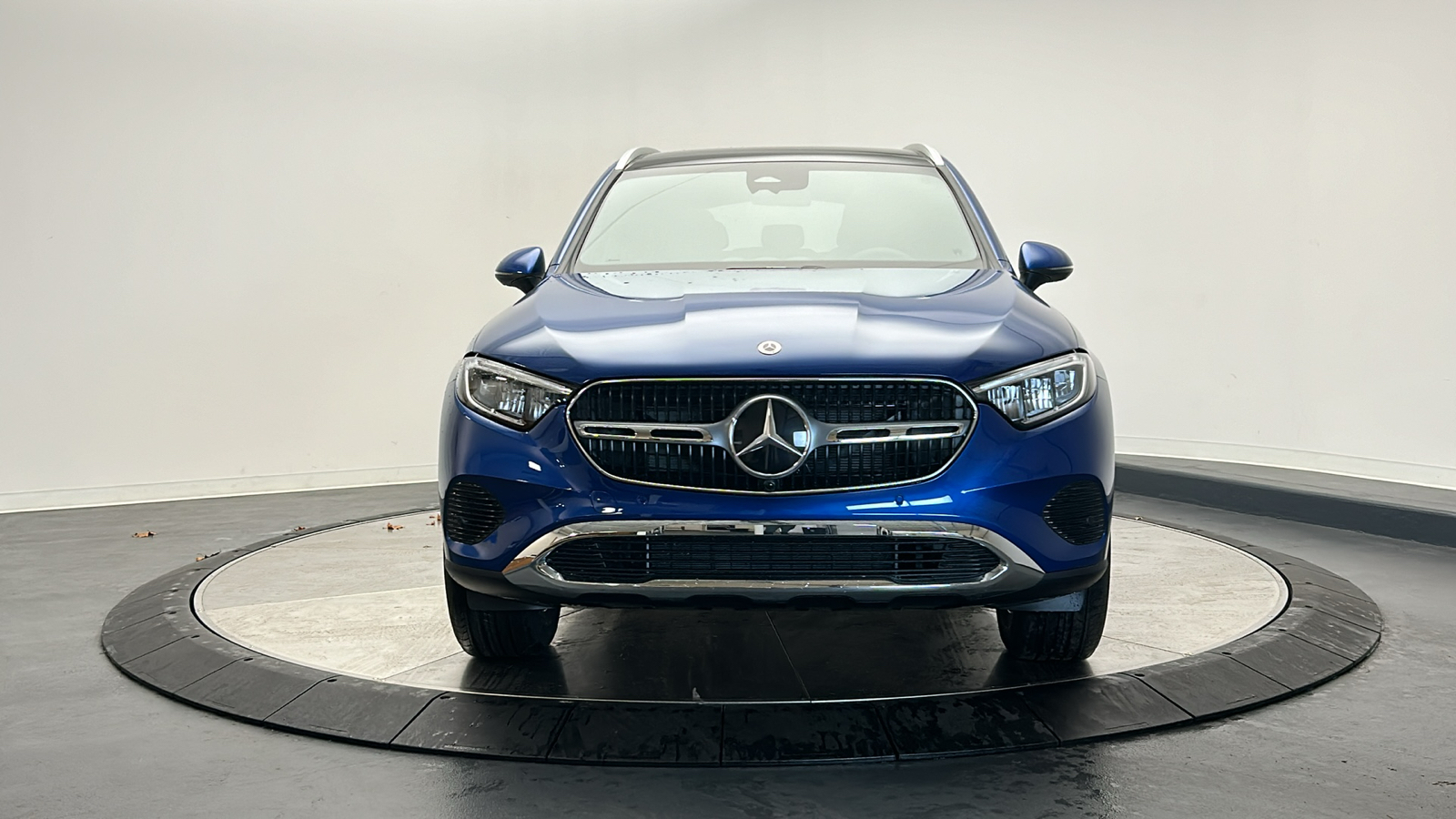 2025 Mercedes-Benz GLC GLC 300 2