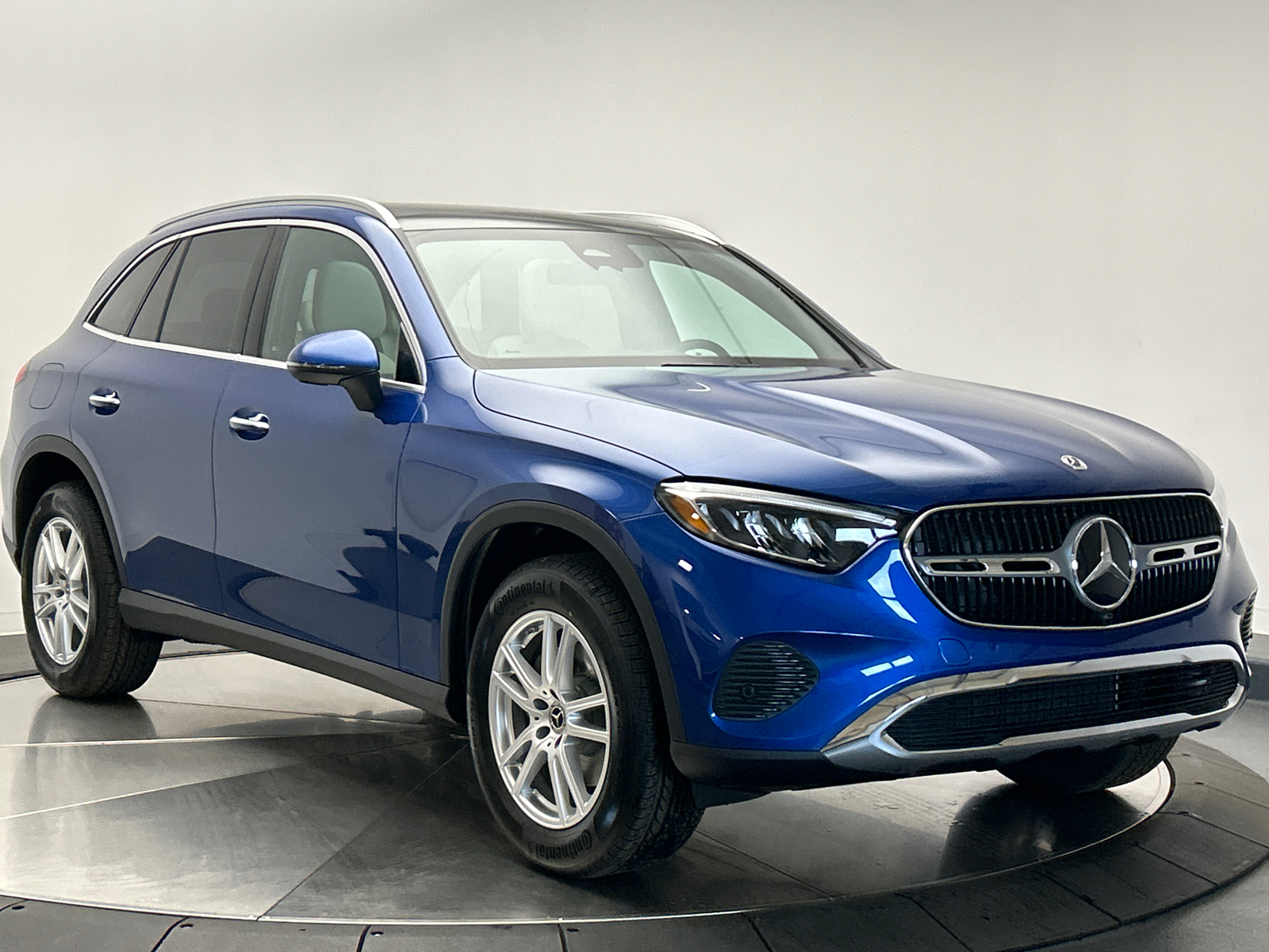 2025 Mercedes-Benz GLC GLC 300 1