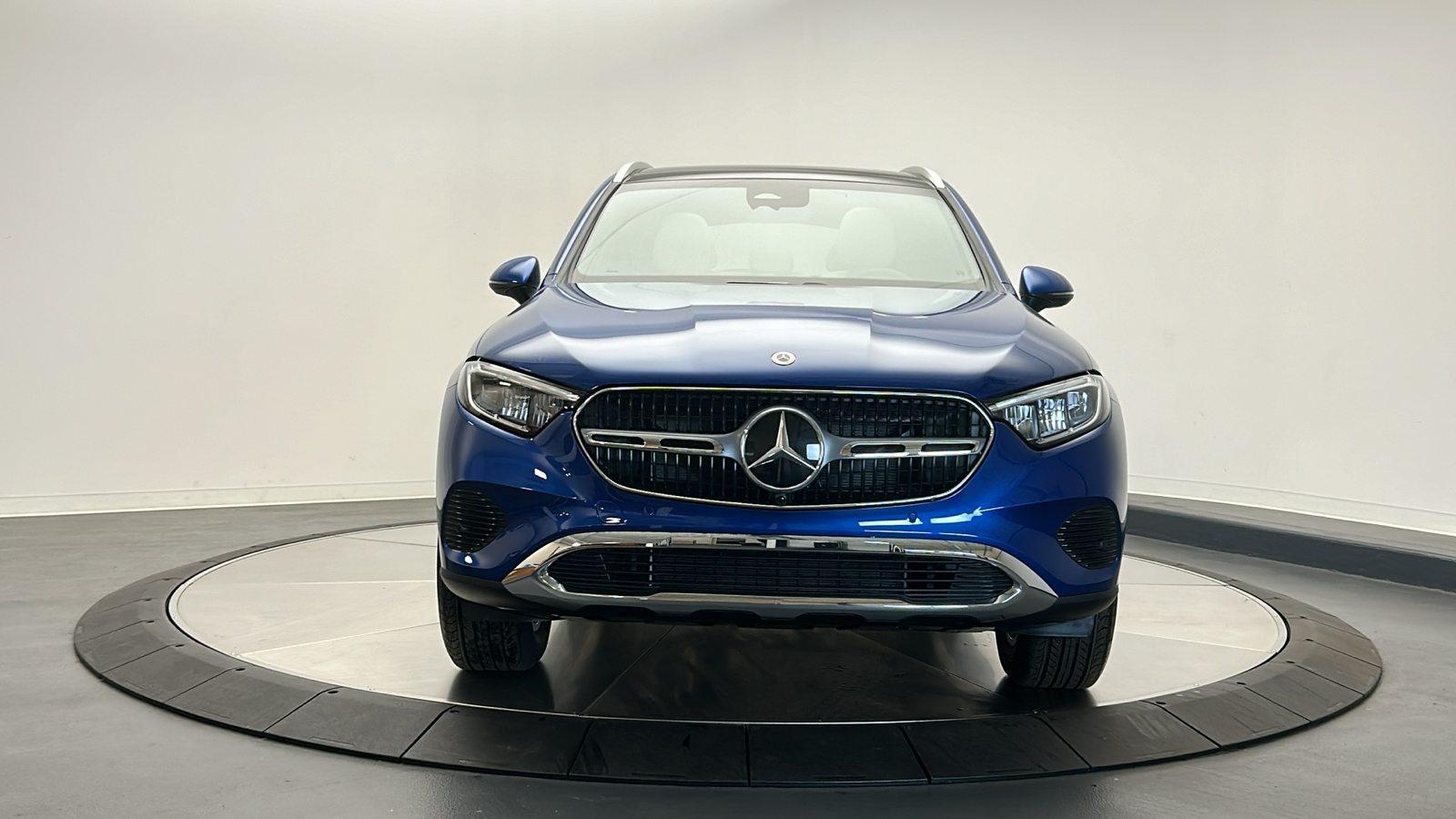 2025 Mercedes-Benz GLC GLC 300 2