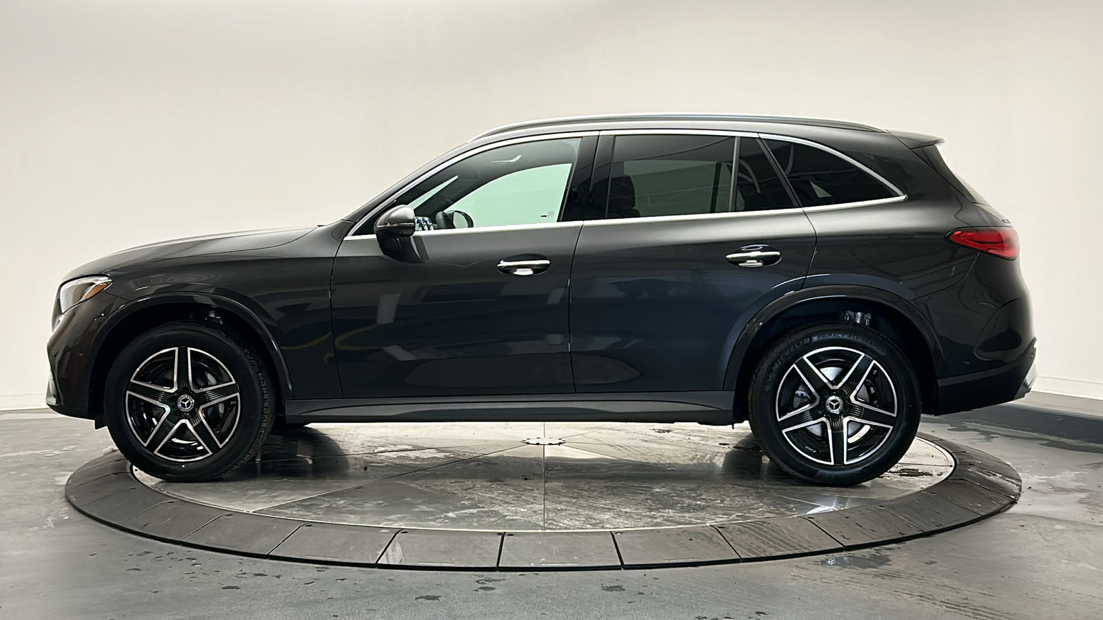 2025 Mercedes-Benz GLC GLC 300 4