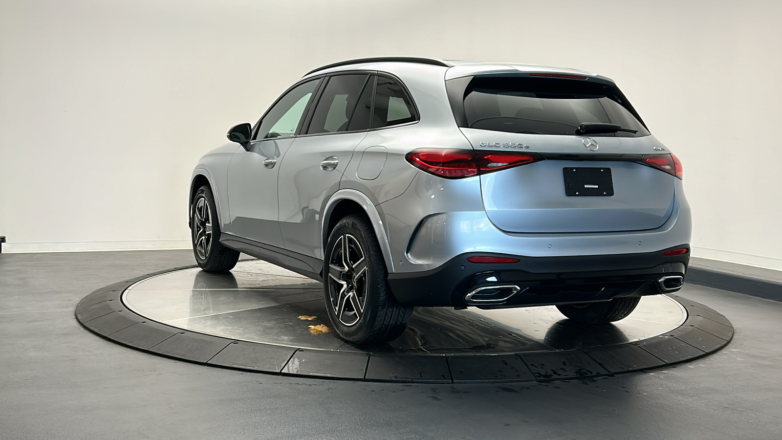 2025 Mercedes-Benz GLC GLC 350e 5