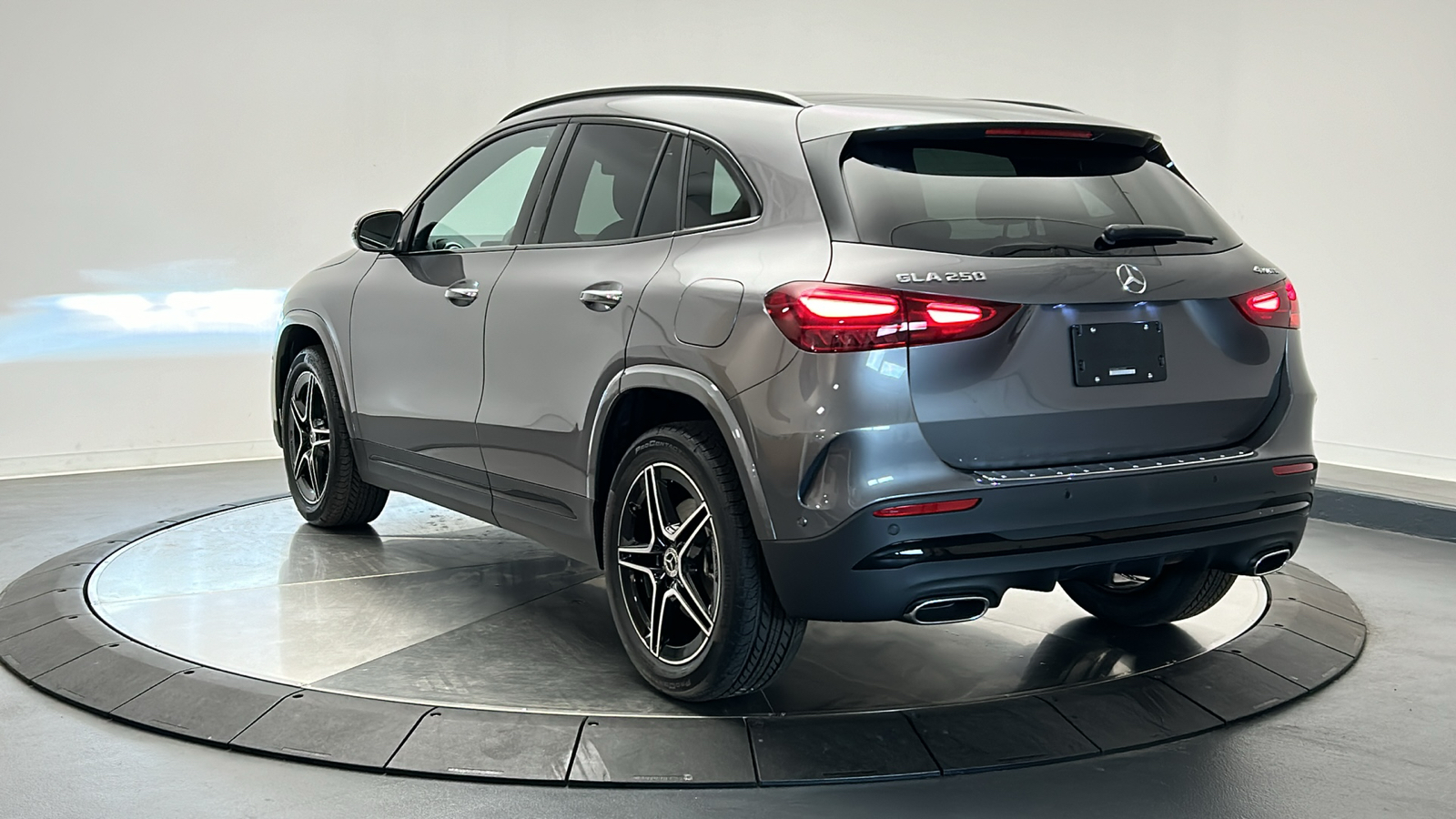 2025 Mercedes-Benz GLA GLA 250 5