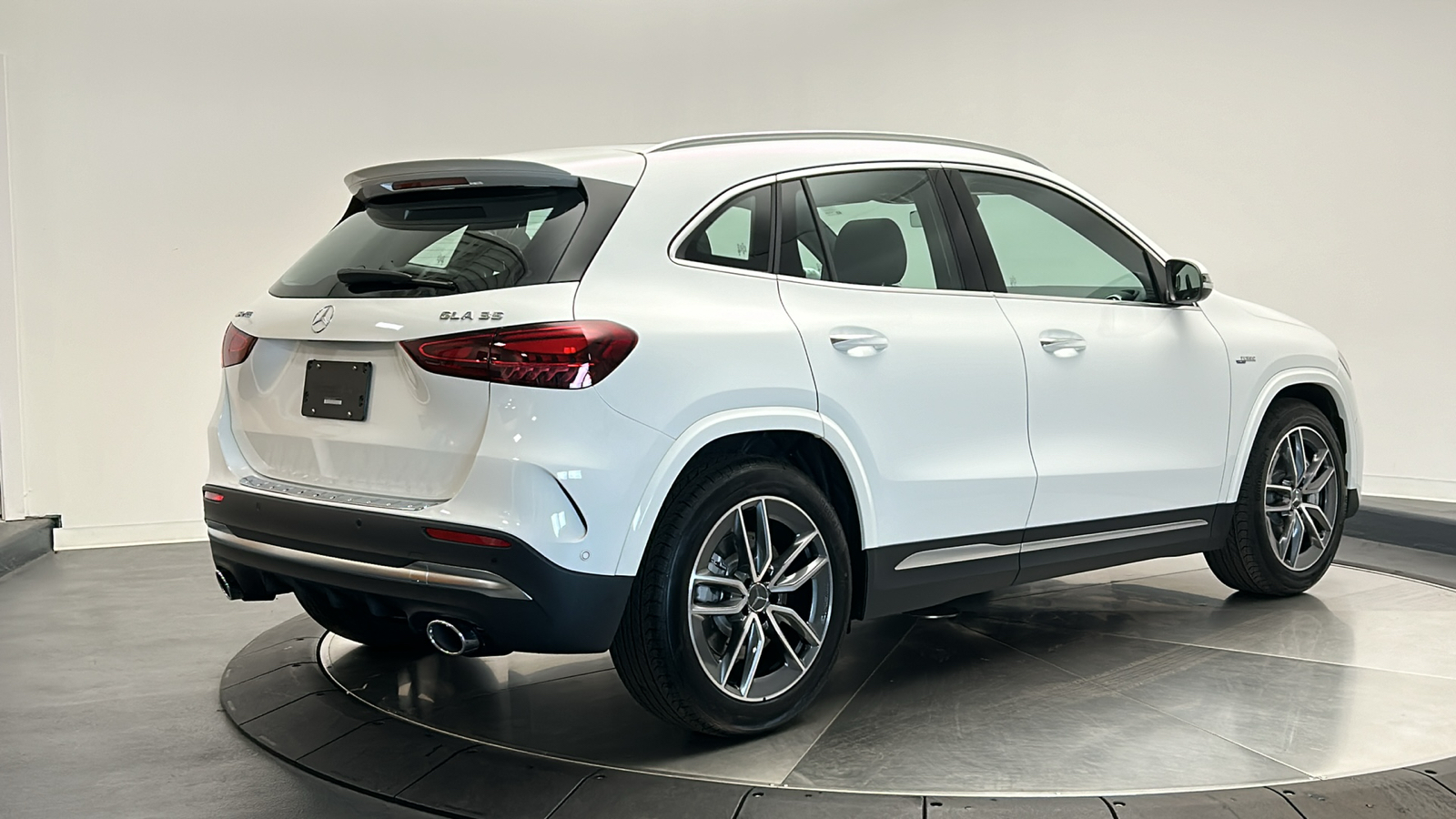 2025 Mercedes-Benz GLA GLA 35 AMG 7