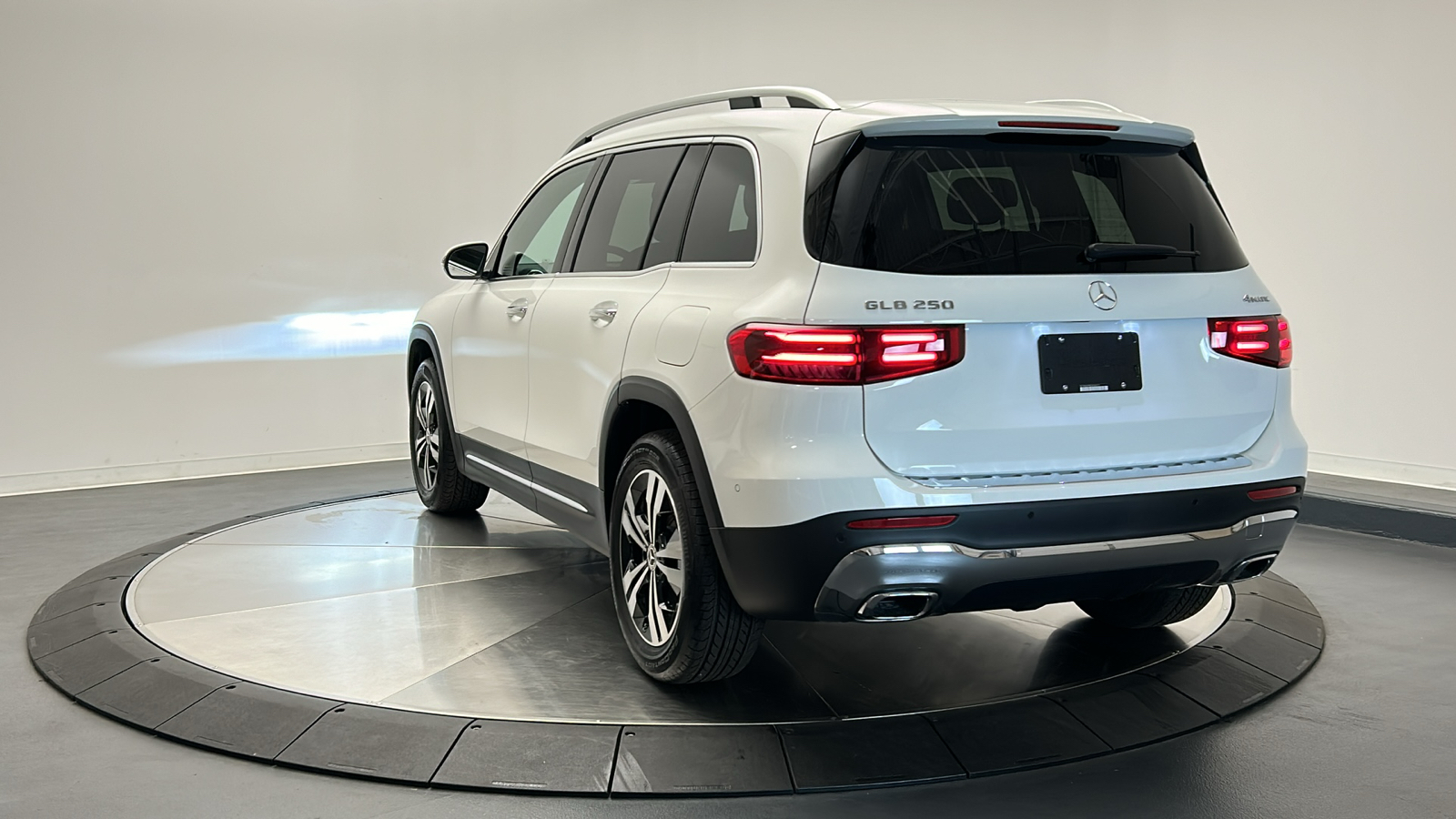 2025 Mercedes-Benz GLB GLB 250 5