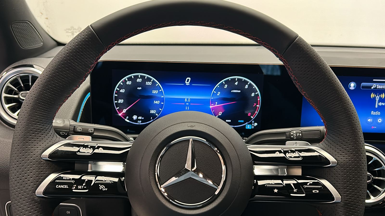 2025 Mercedes-Benz GLB GLB 250 13