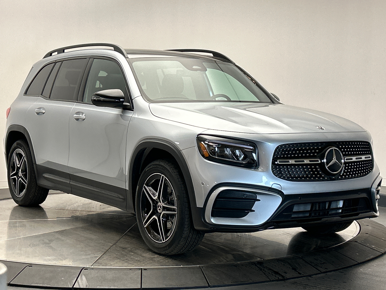 2025 Mercedes-Benz GLB GLB 250 1