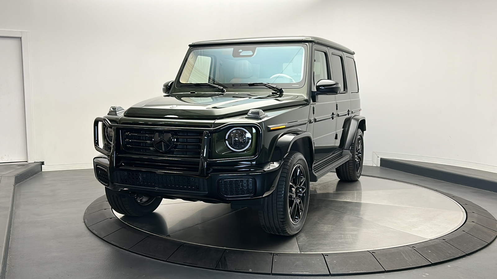 2025 Mercedes-Benz G-Class G 550 3