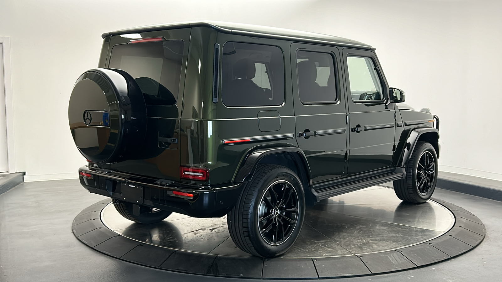 2025 Mercedes-Benz G-Class G 550 7