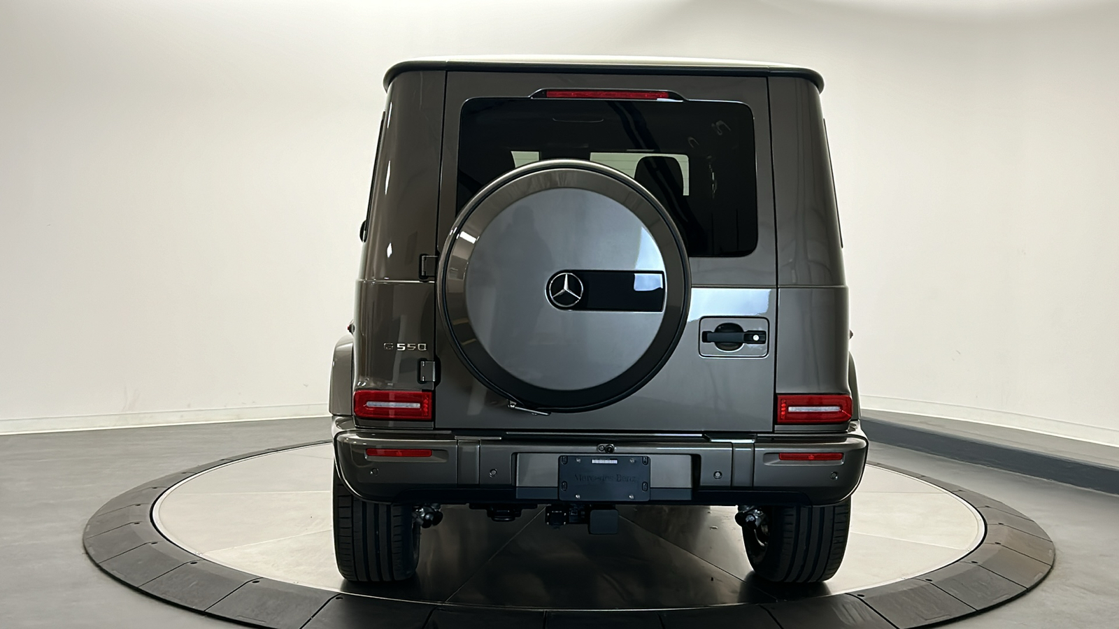 2025 Mercedes-Benz G-Class G 550 6