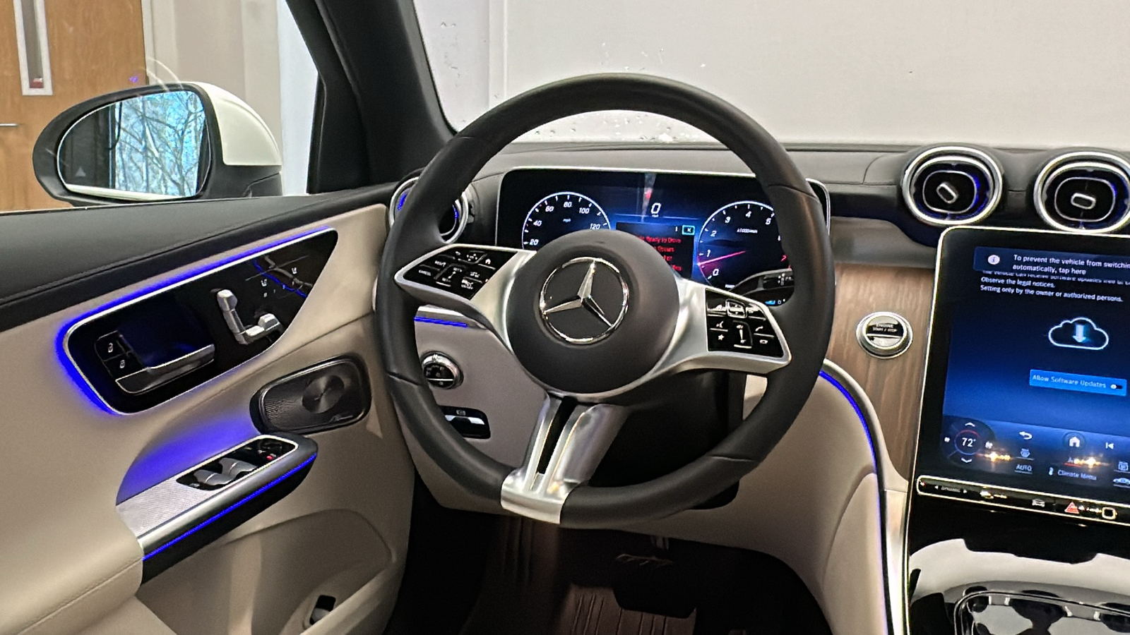 2023 Mercedes-Benz GLC GLC 300 23