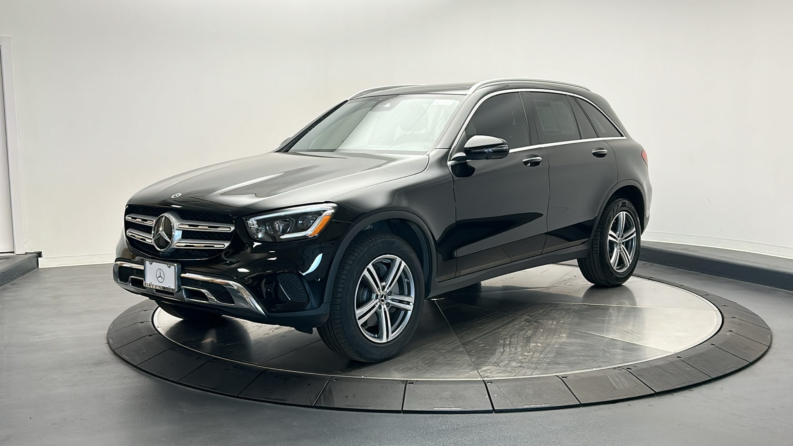 2021 Mercedes-Benz GLC GLC 300 3