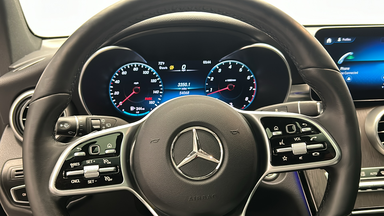 2021 Mercedes-Benz GLC GLC 300 13