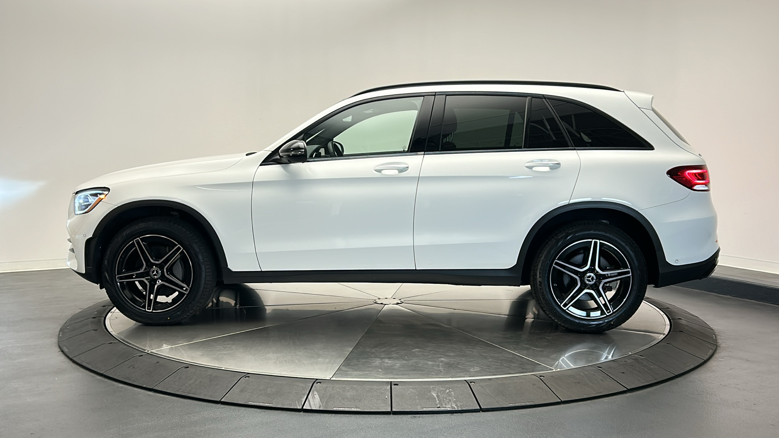 2021 Mercedes-Benz GLC GLC 300 4