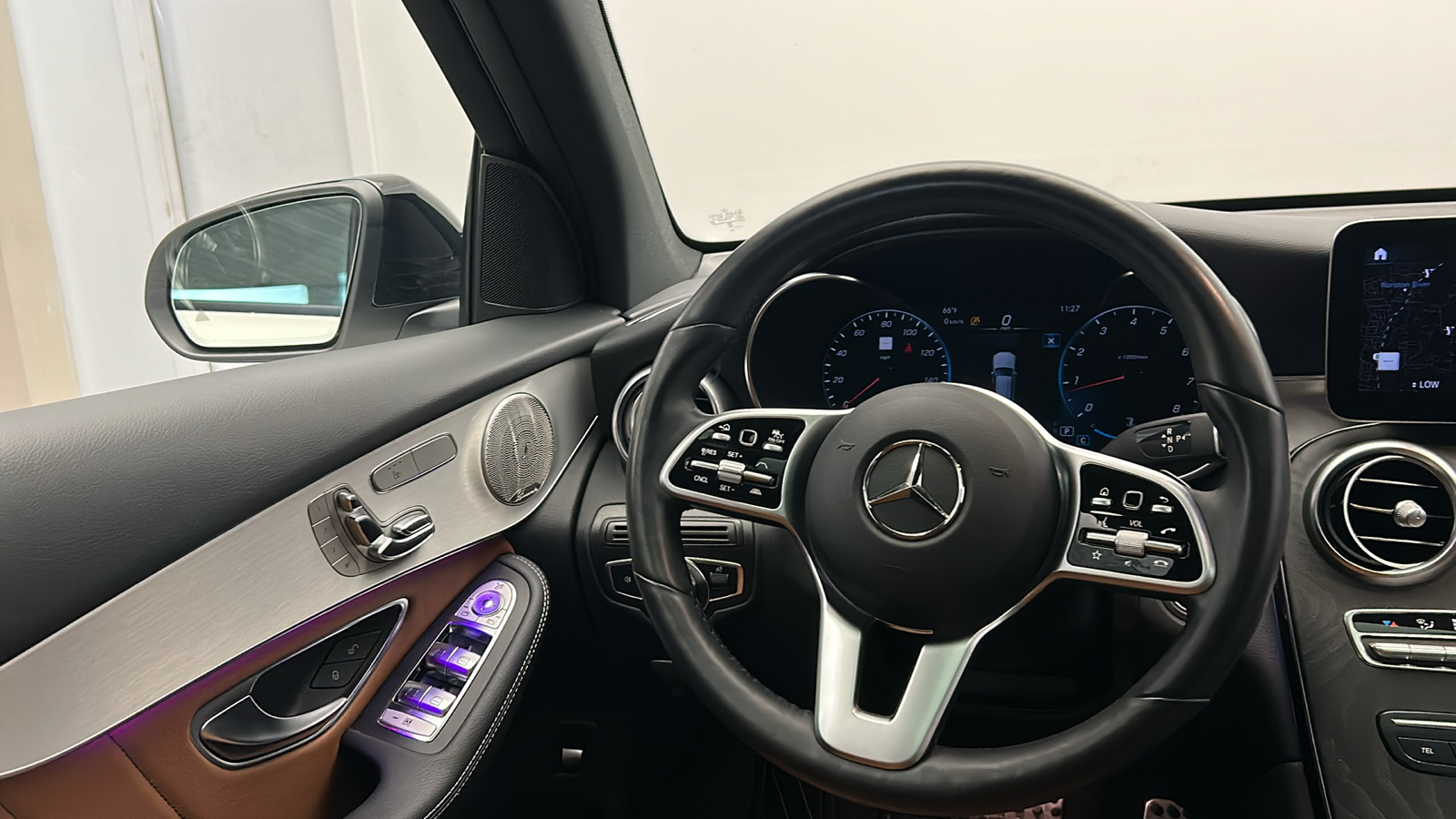 2021 Mercedes-Benz GLC GLC 300 24