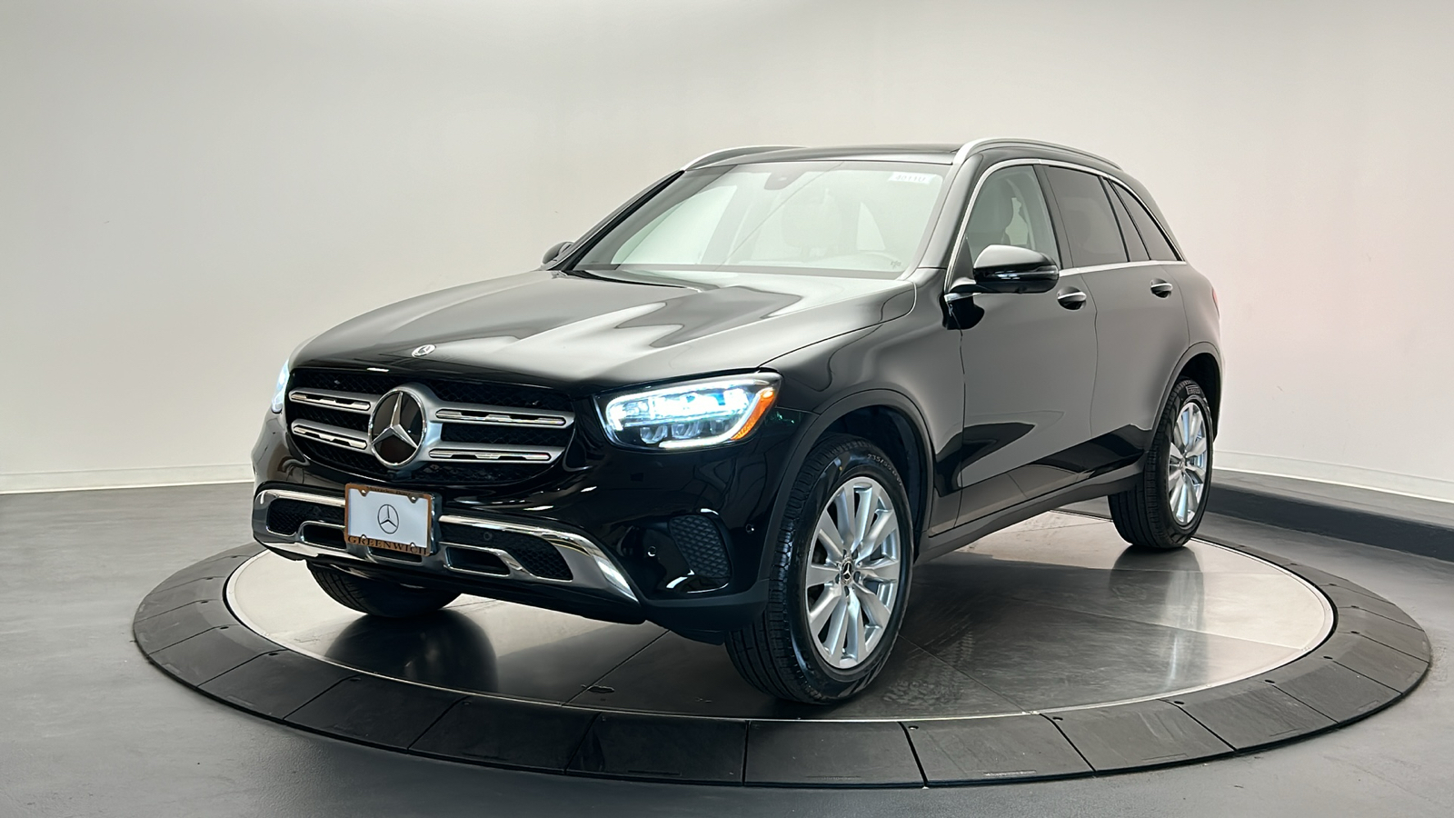 2021 Mercedes-Benz GLC GLC 300 3