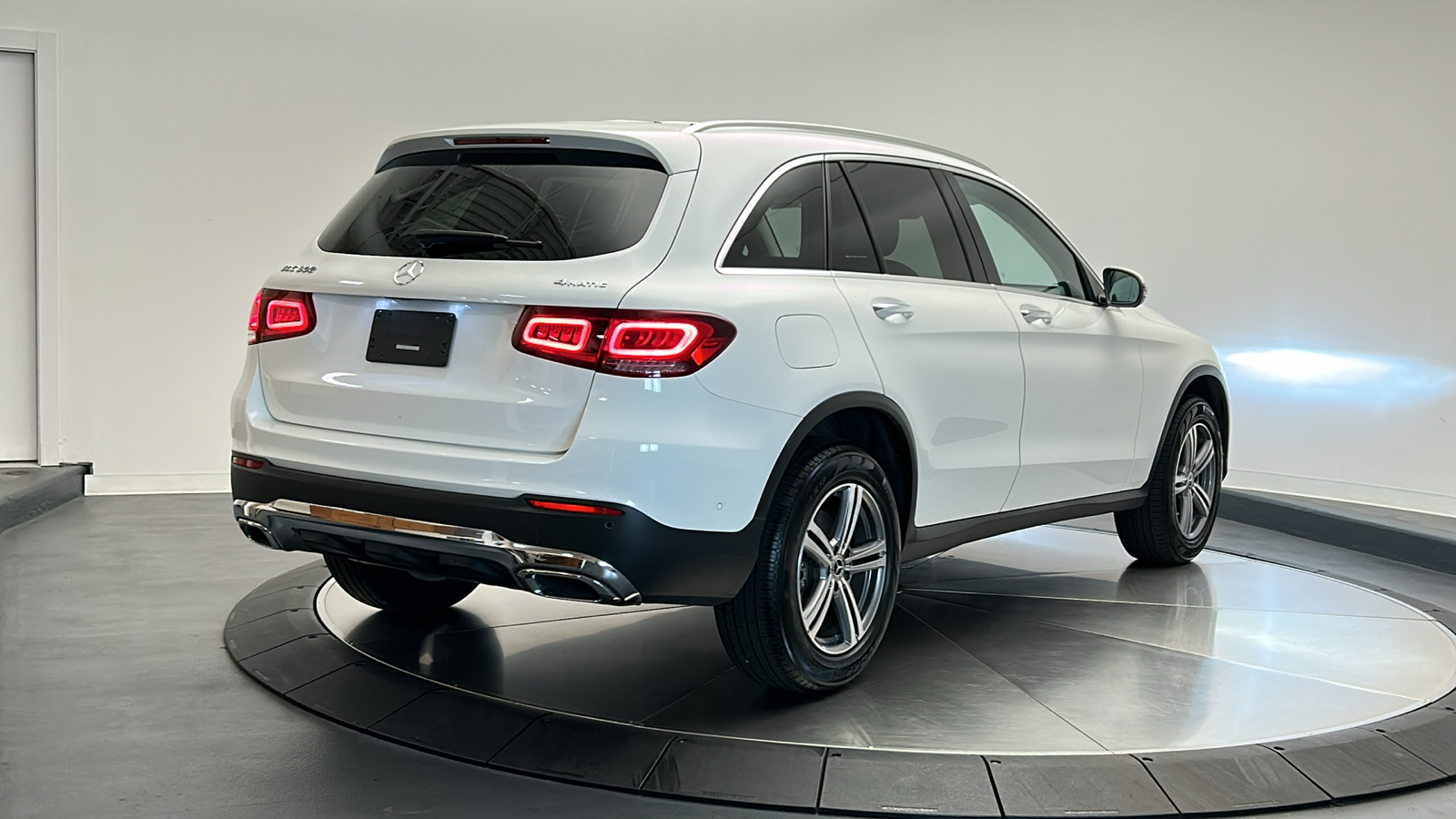 2022 Mercedes-Benz GLC GLC 300 7