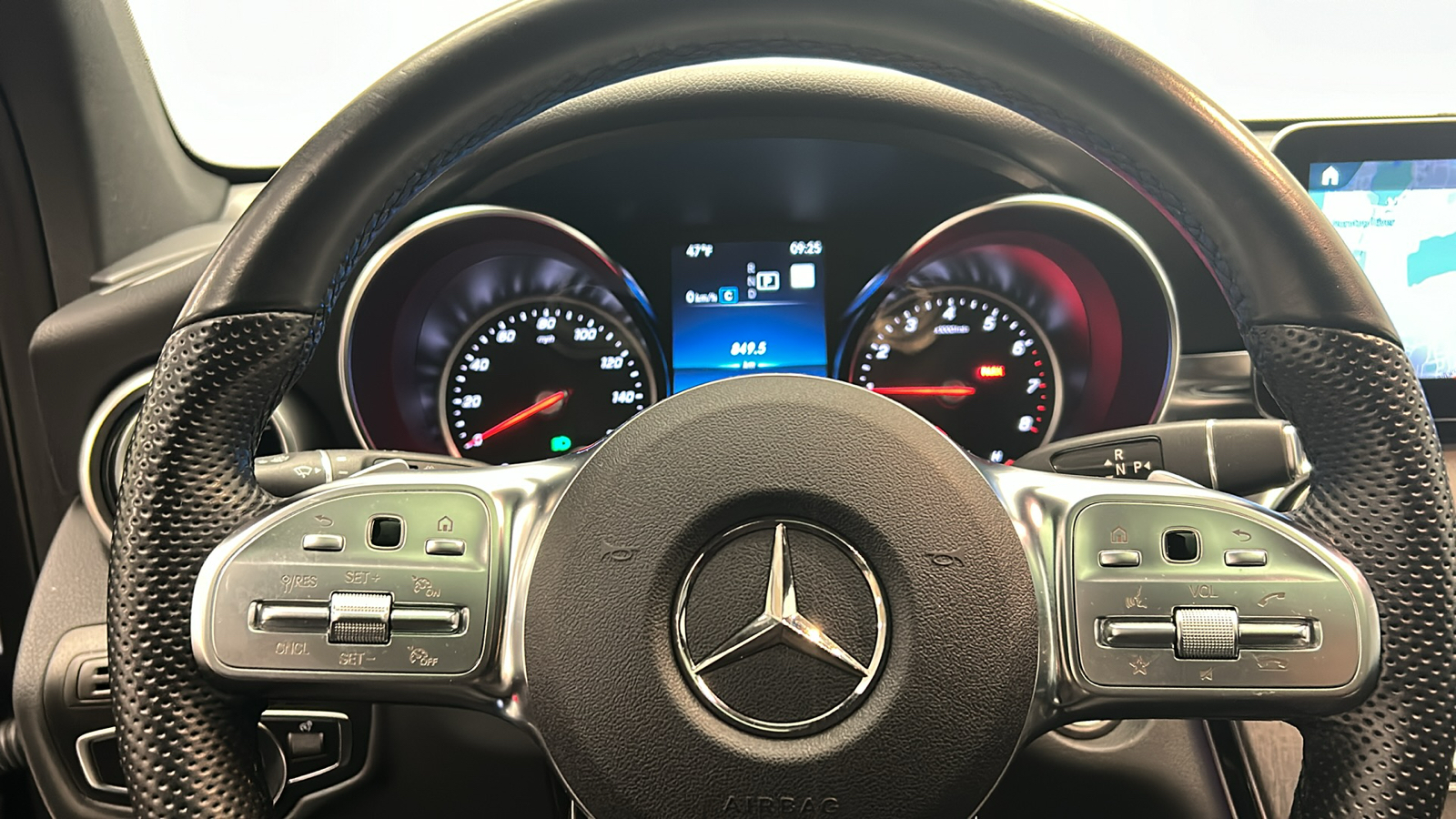 2022 Mercedes-Benz GLC GLC 300 13