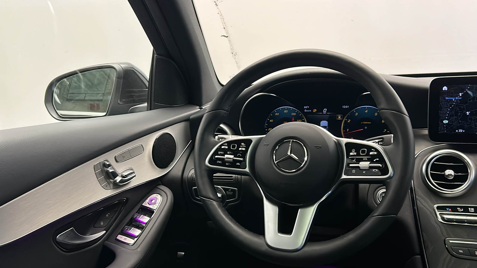 2022 Mercedes-Benz GLC GLC 300 24