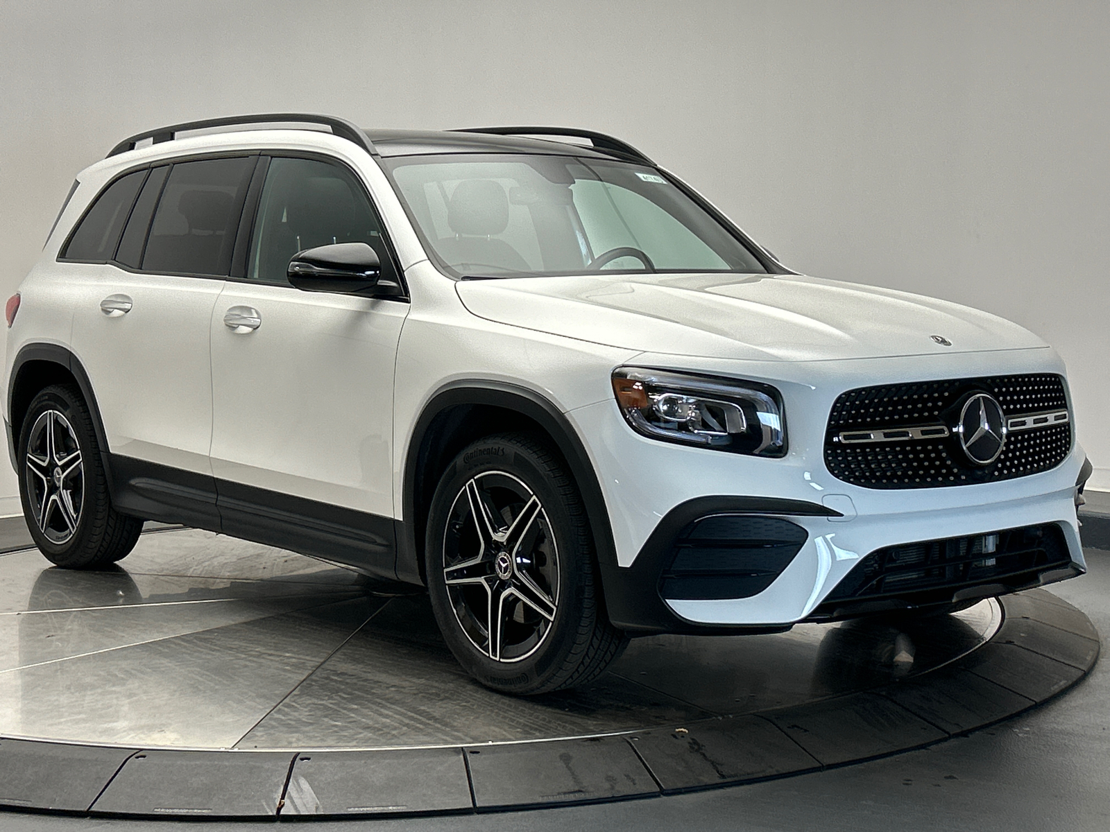 2021 Mercedes-Benz GLB GLB 250 1