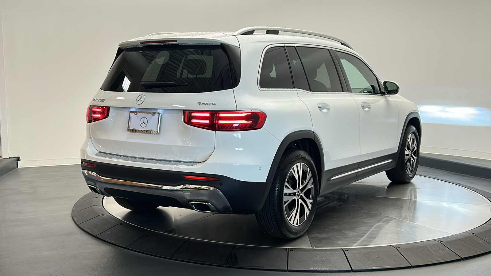 2024 Mercedes-Benz GLB GLB 250 7