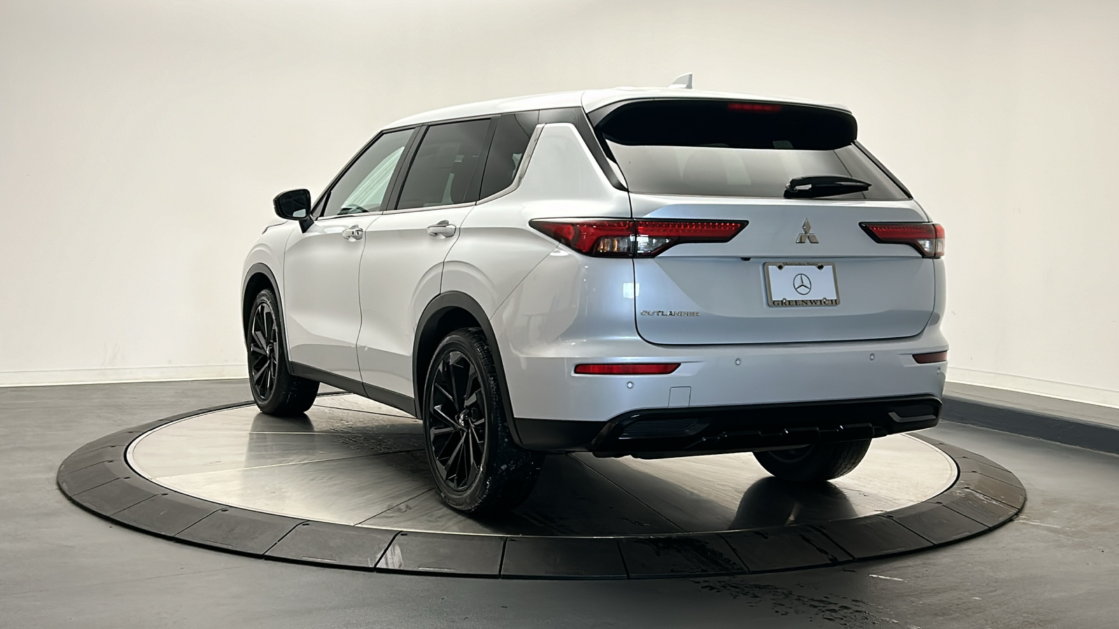 2022 Mitsubishi Outlander SE 5