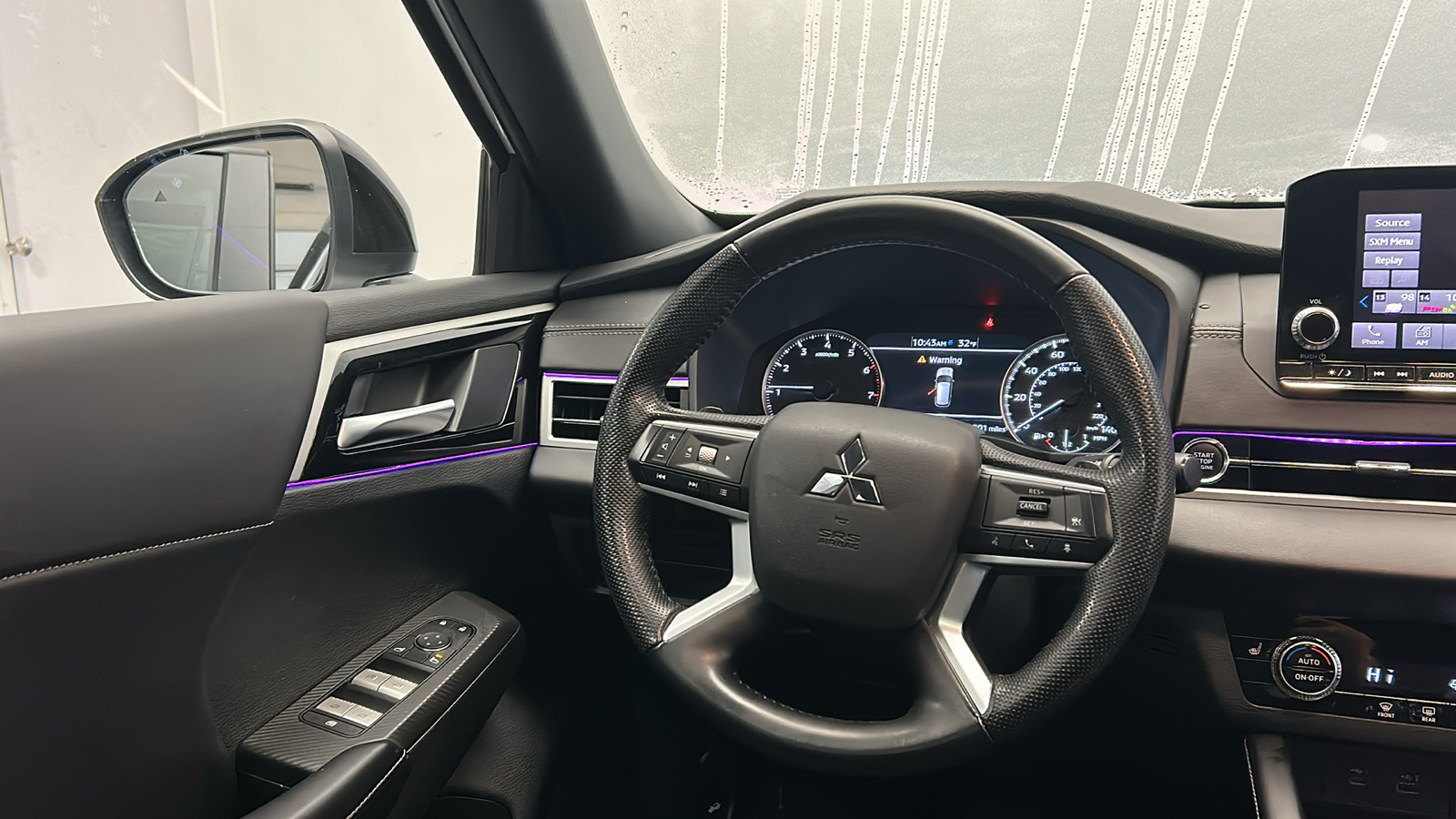 2022 Mitsubishi Outlander SE 23