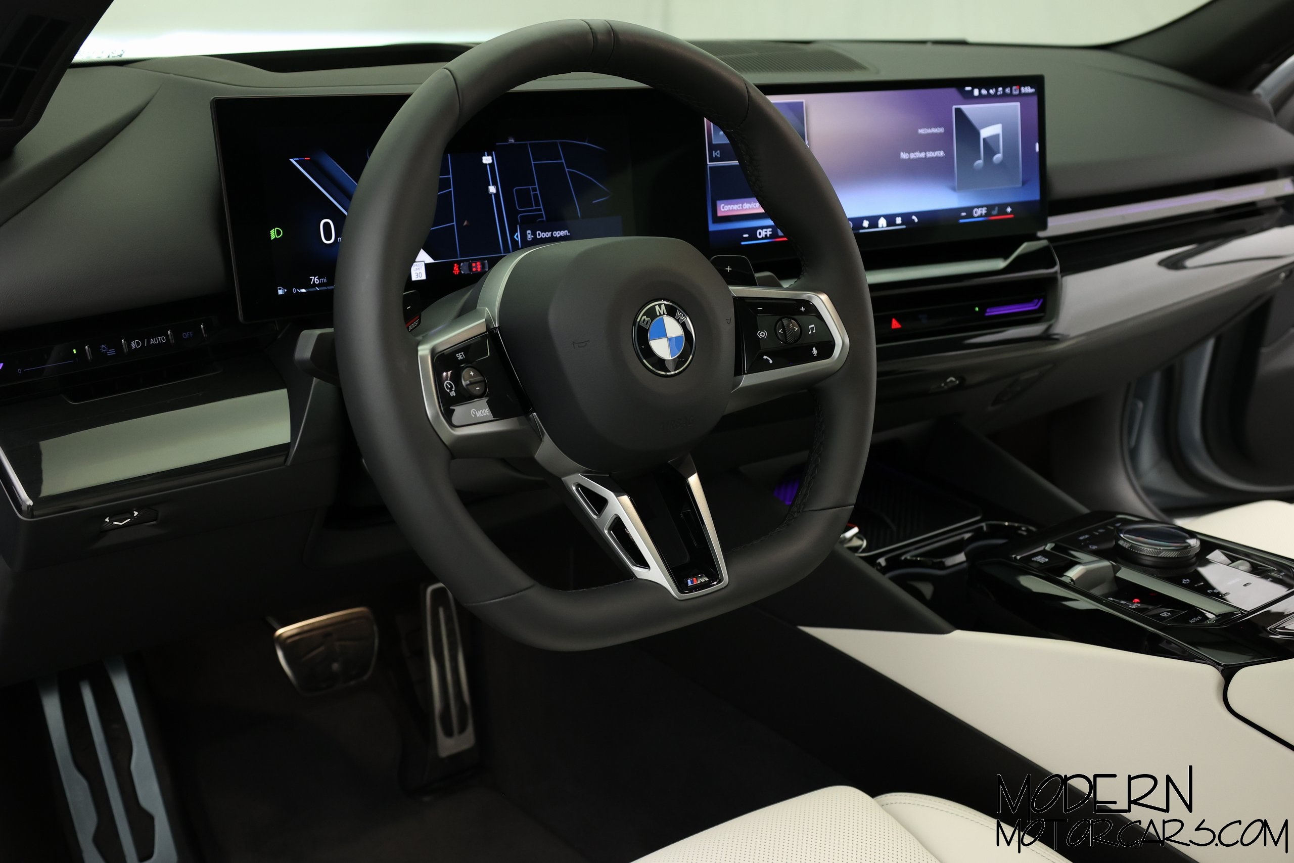 2024 BMW 5 Series 530i xDrive 18