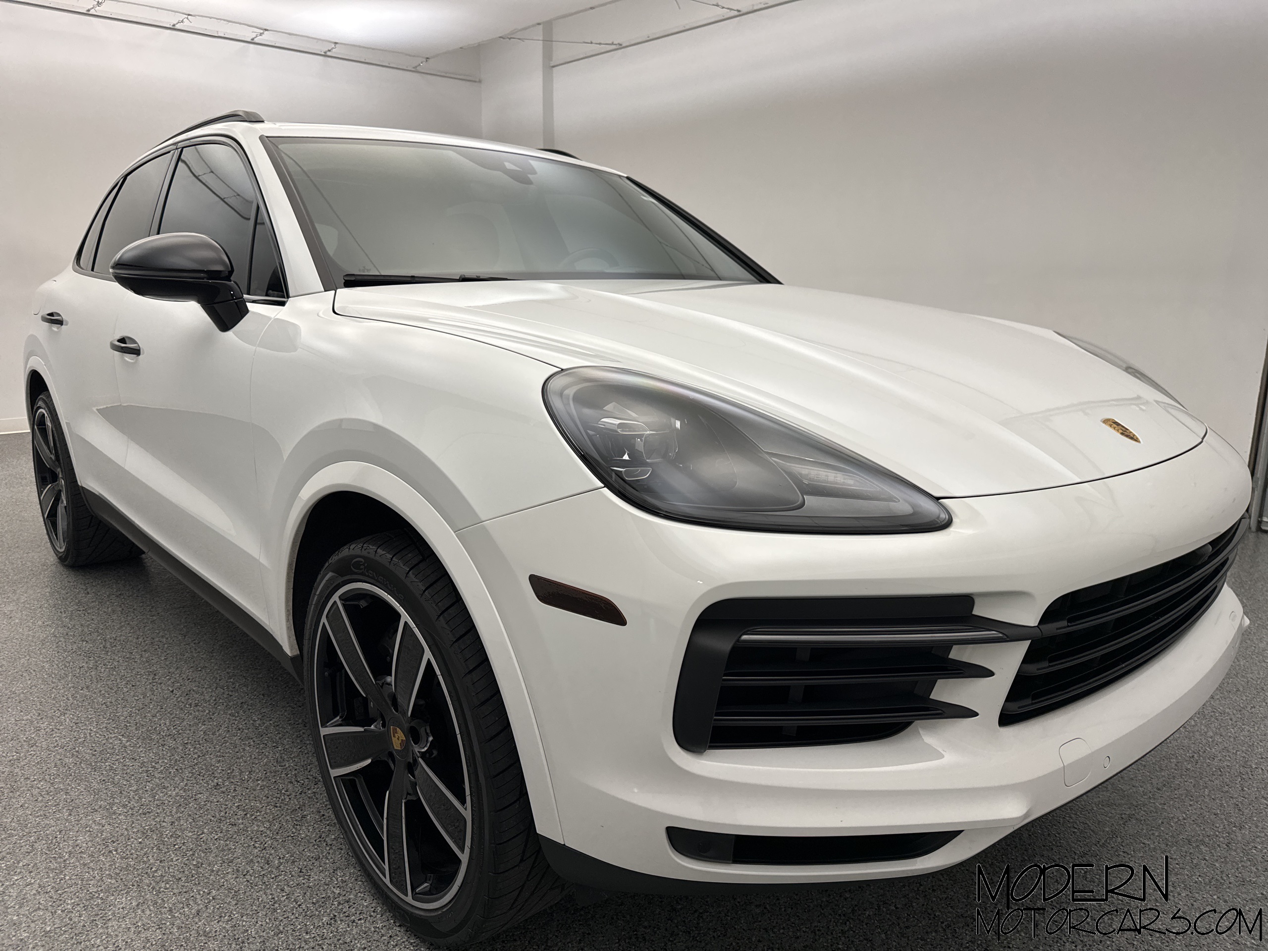 2023 Porsche Cayenne Platinum Edition 6