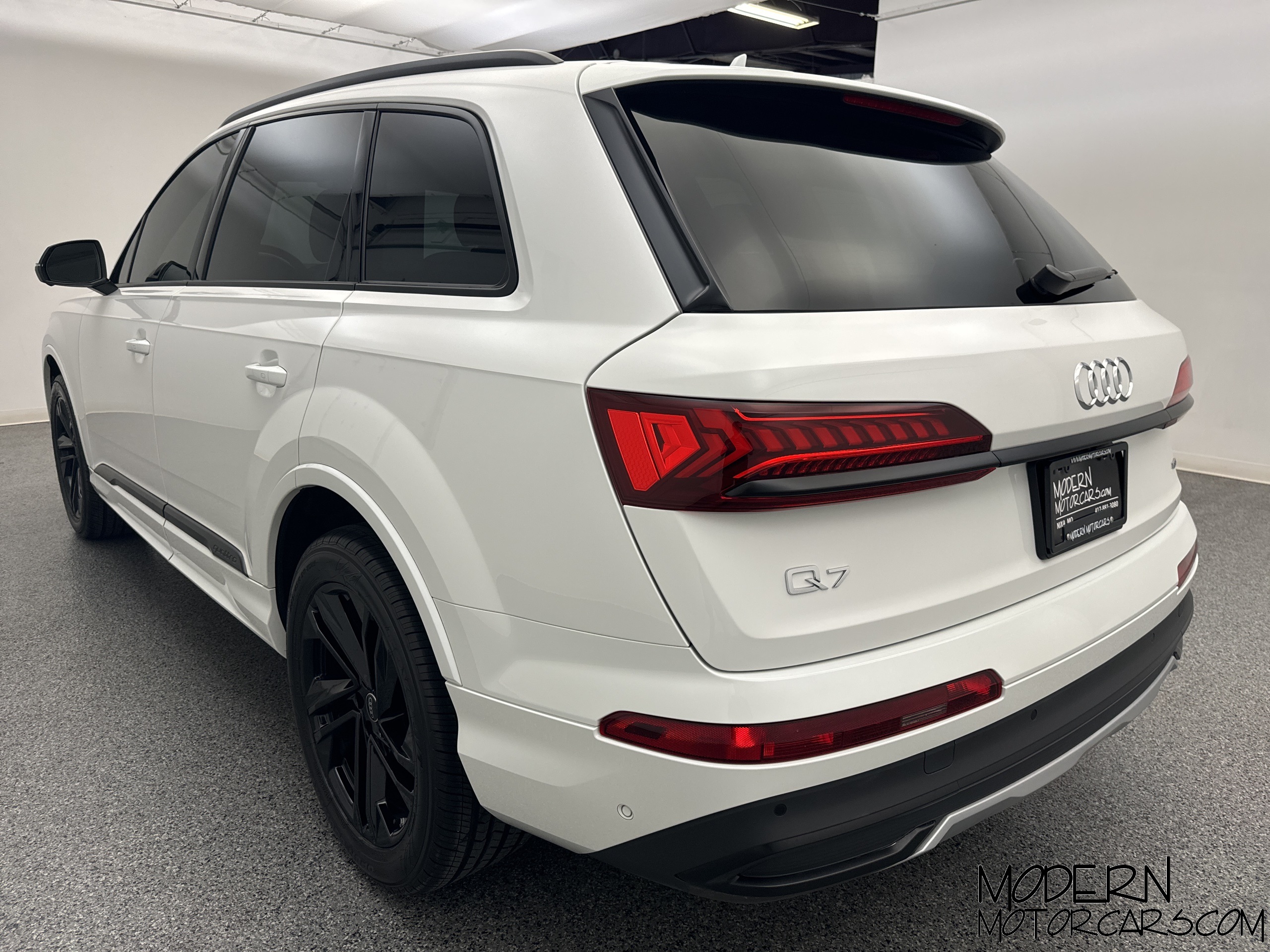 2023 Audi Q7 55 Premium Plus 3