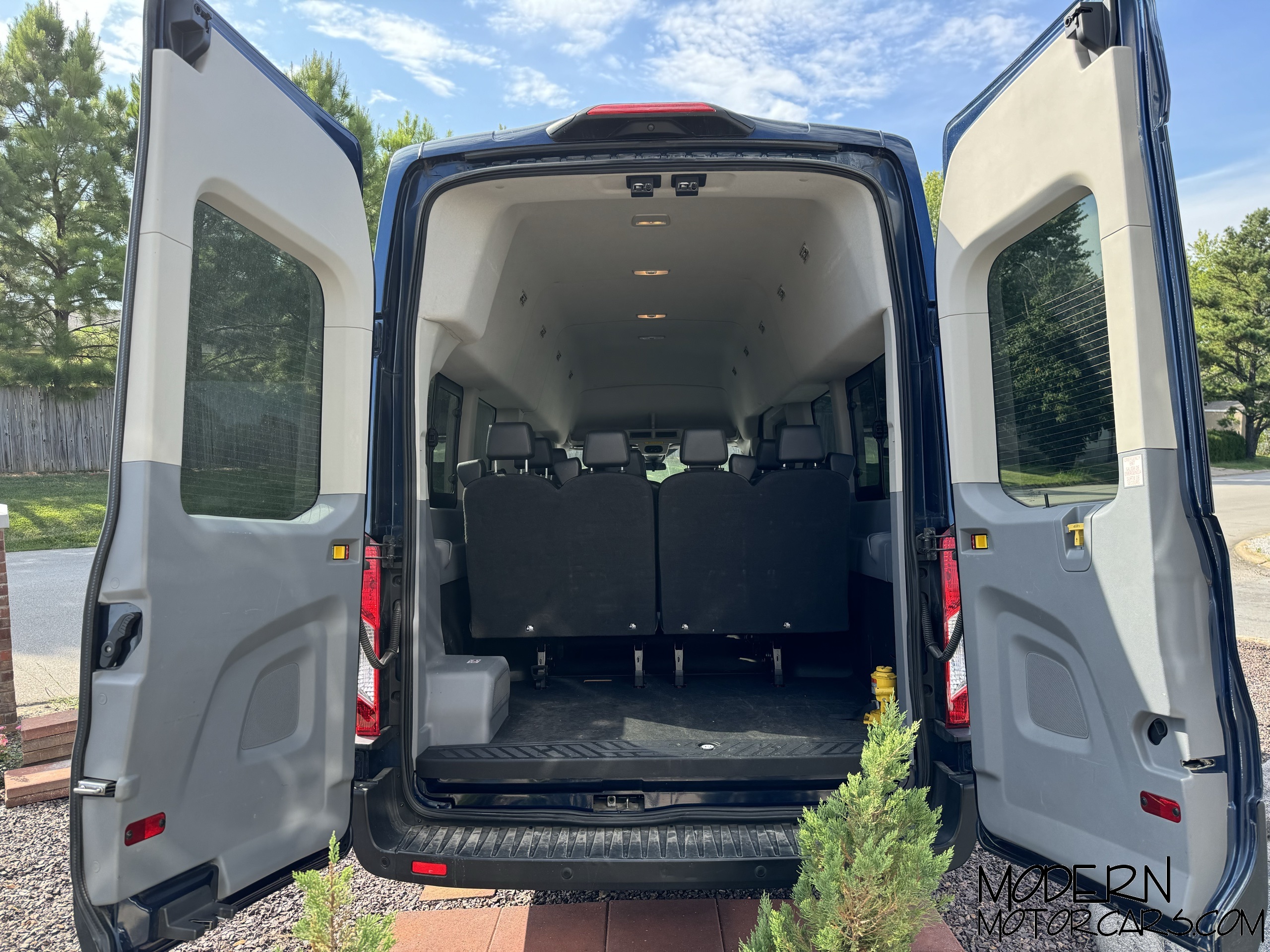 2019 Ford Transit-350 XLT 5