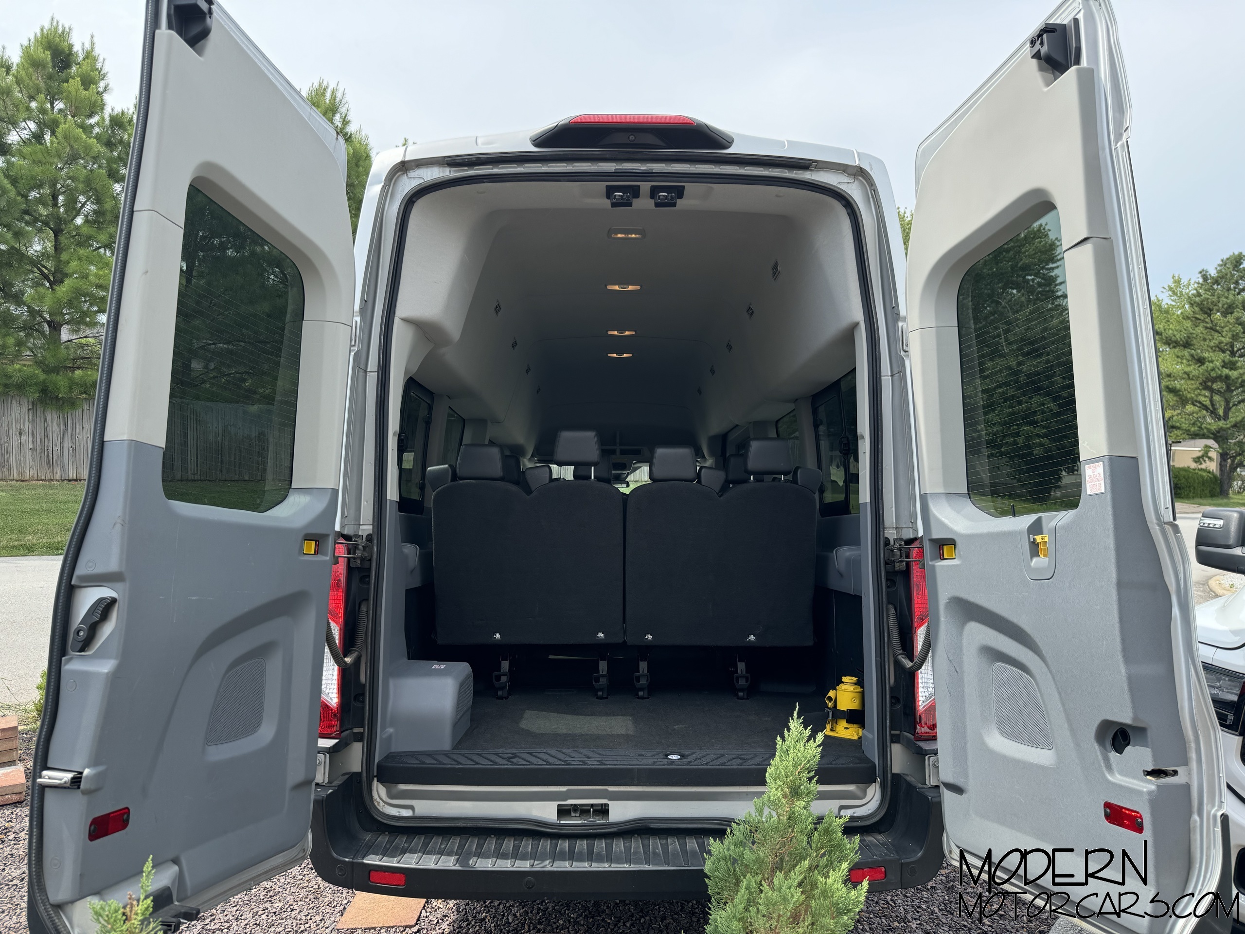 2019 Ford Transit-350 XLT 5