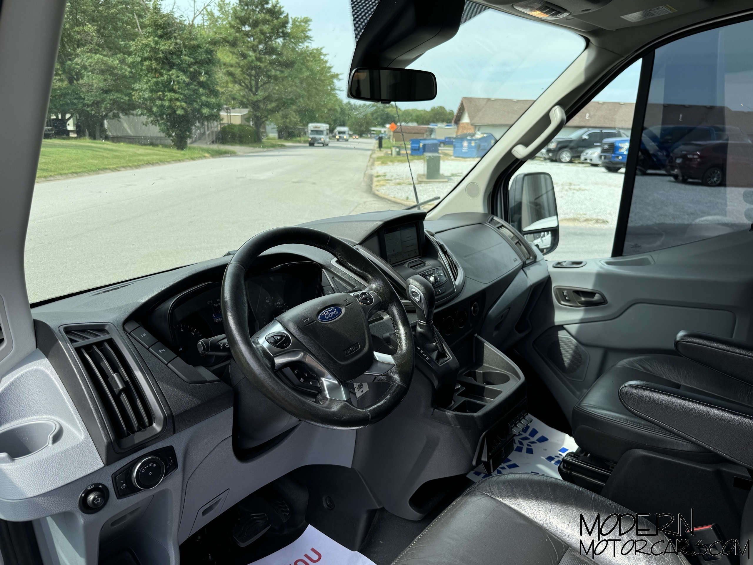 2019 Ford Transit-350 XLT 15