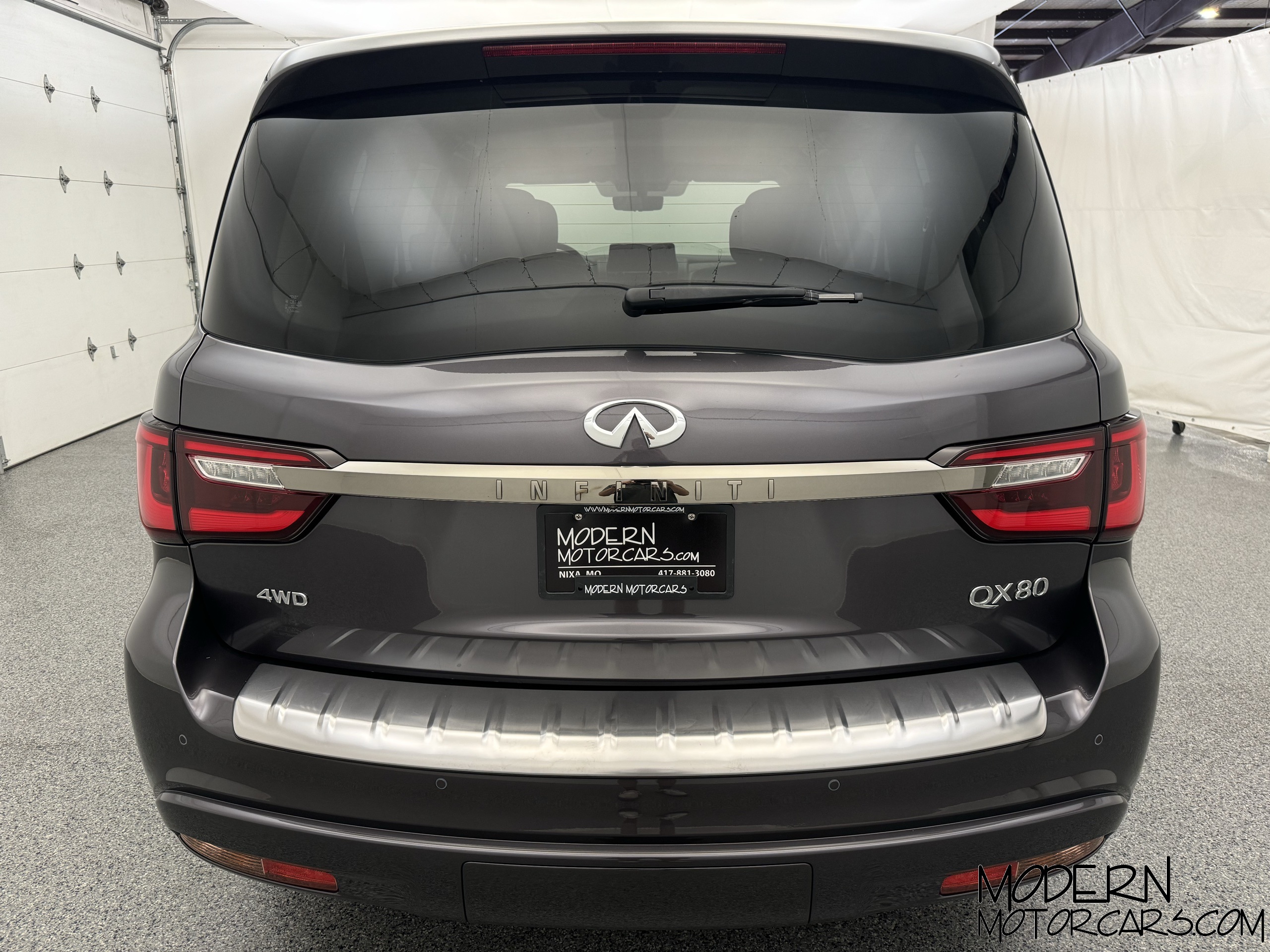 2023 INFINITI QX80 Premium Select 4