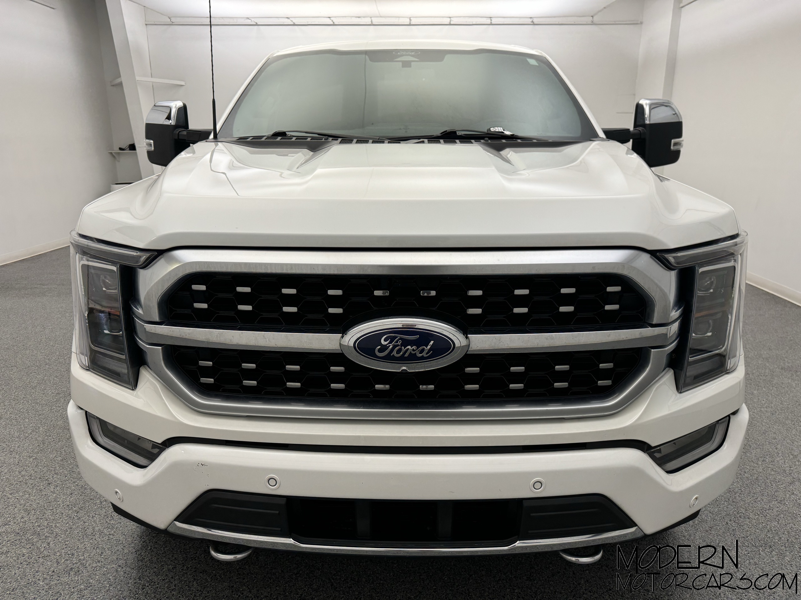 2022 Ford F-150 Platinum 8