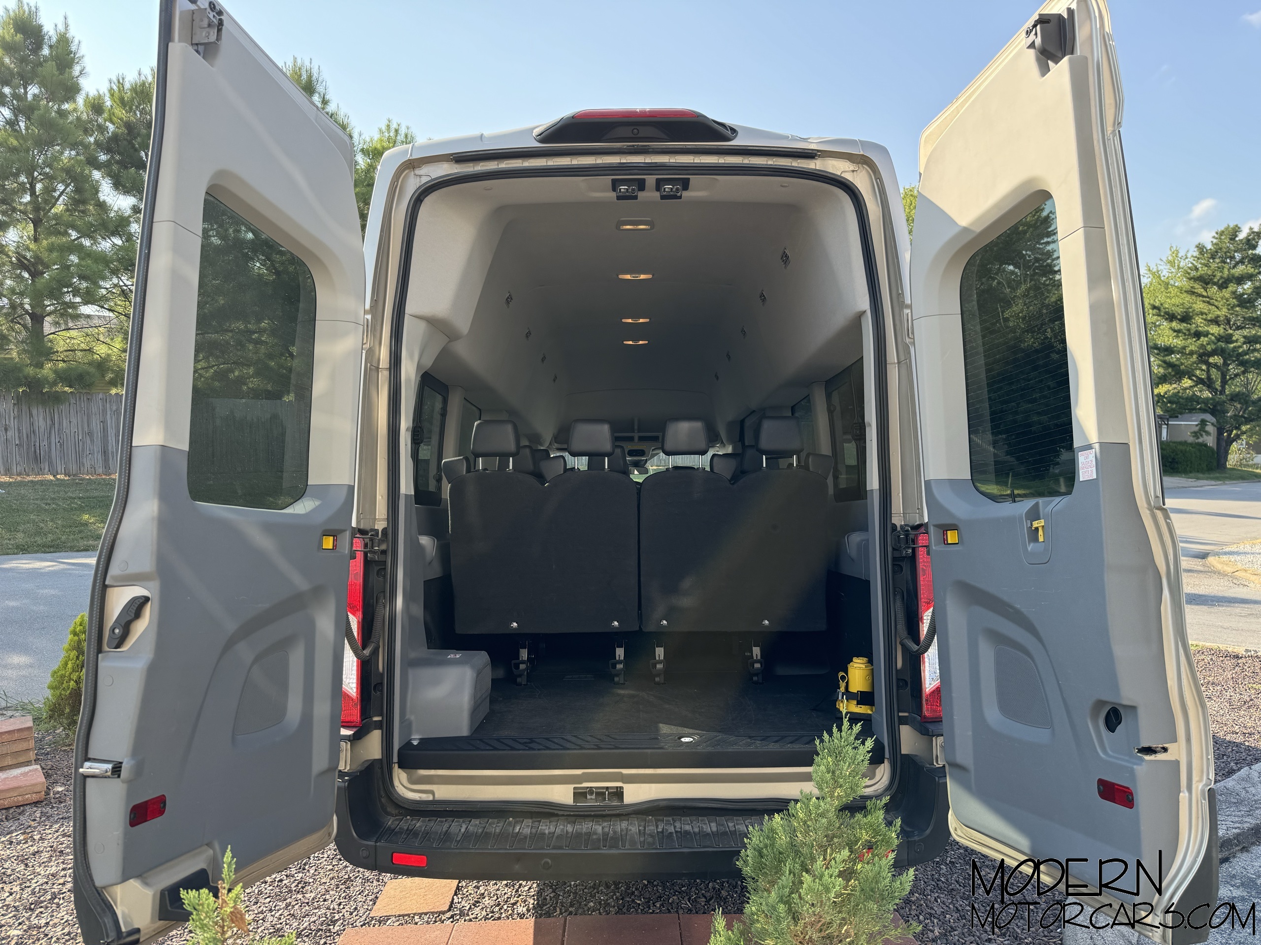 2019 Ford Transit-350 XLT 5