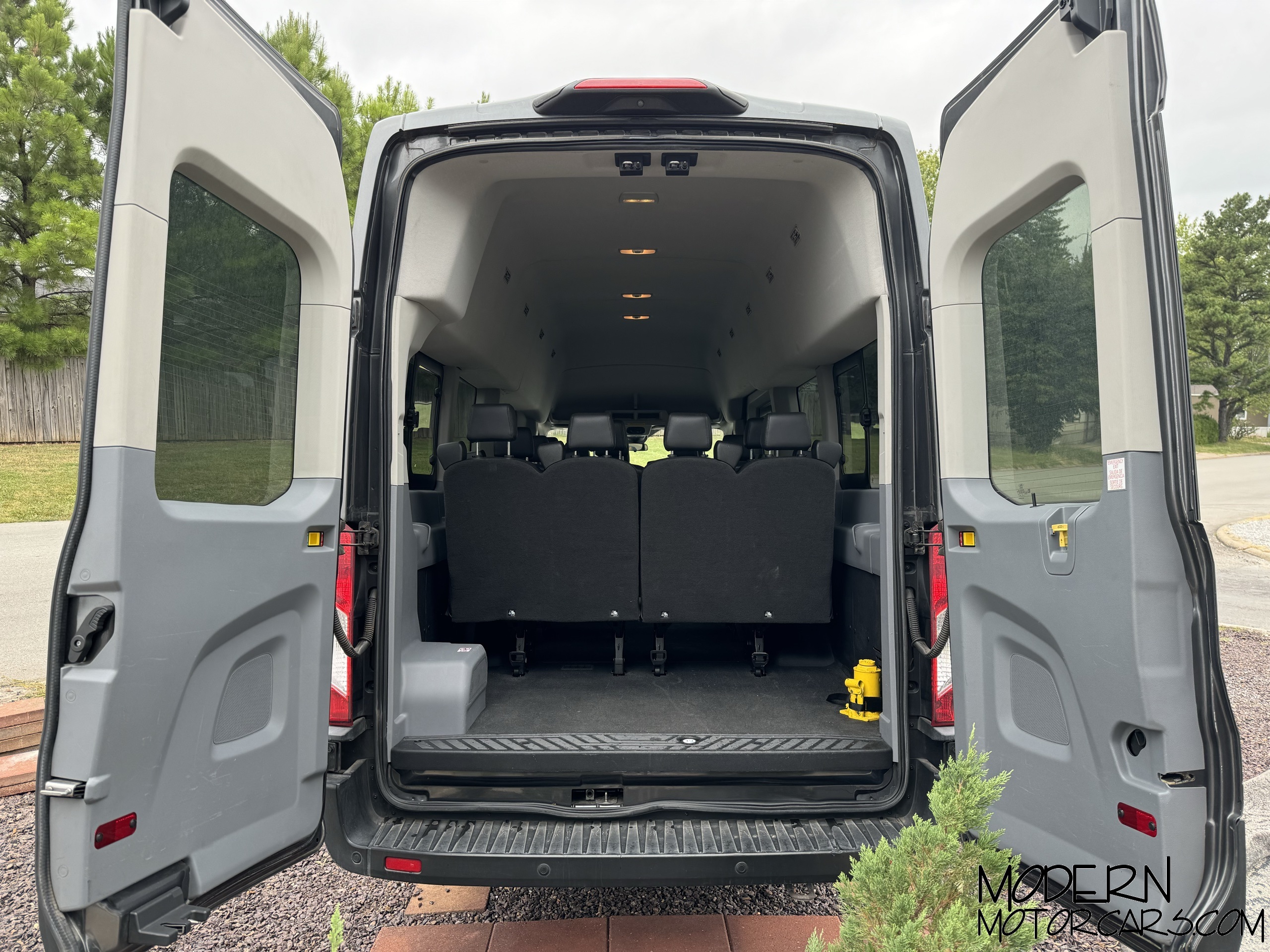 2019 Ford Transit-350 XLT 5