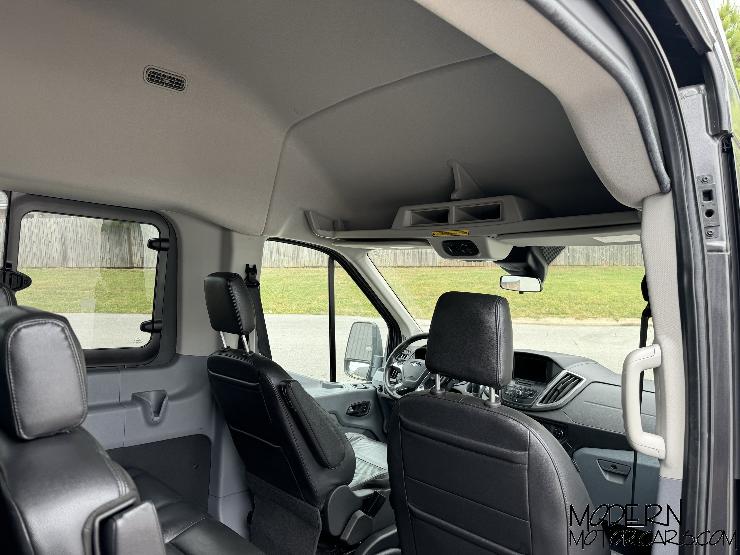 2019 Ford Transit-350 XLT 12