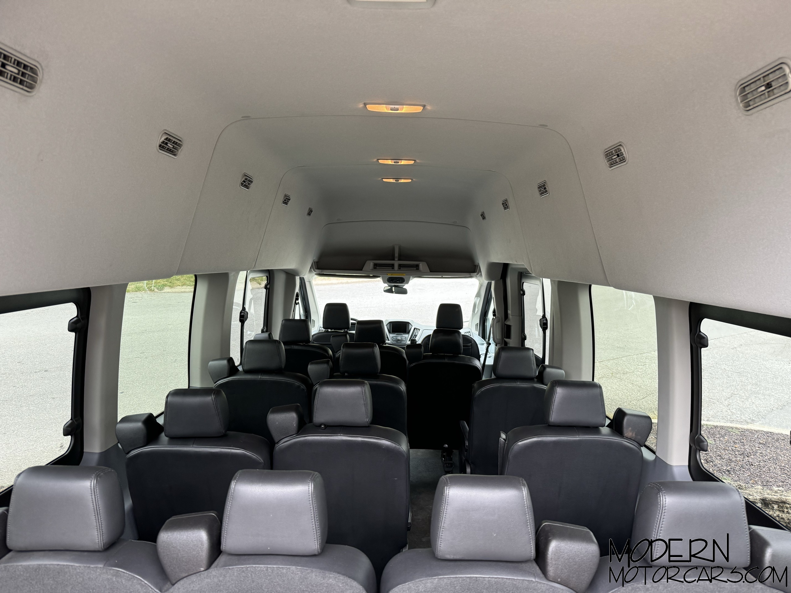 2019 Ford Transit-350 XLT 6