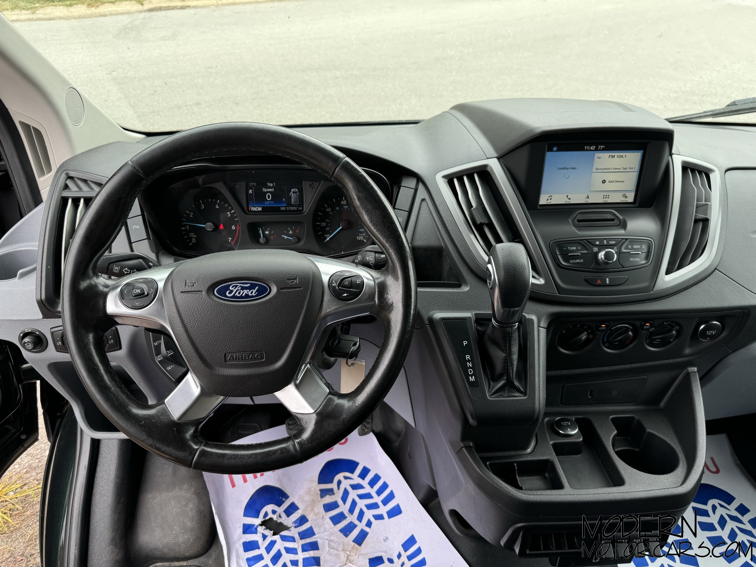 2019 Ford Transit-350 XLT 17