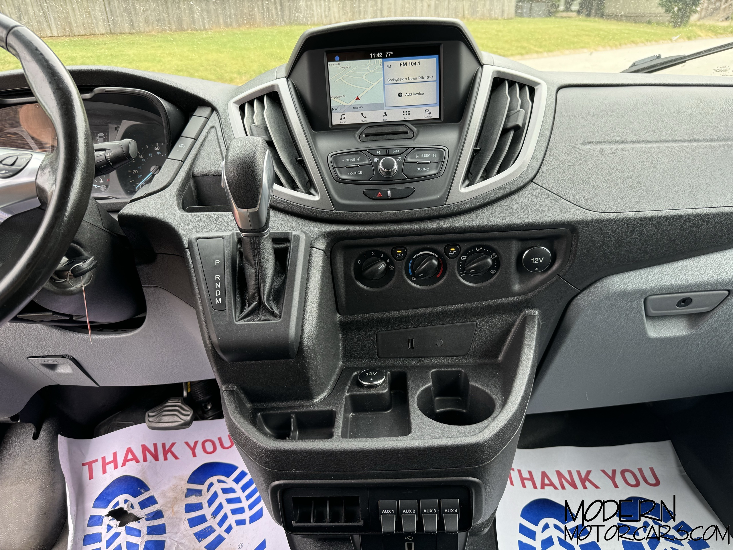 2019 Ford Transit-350 XLT 19