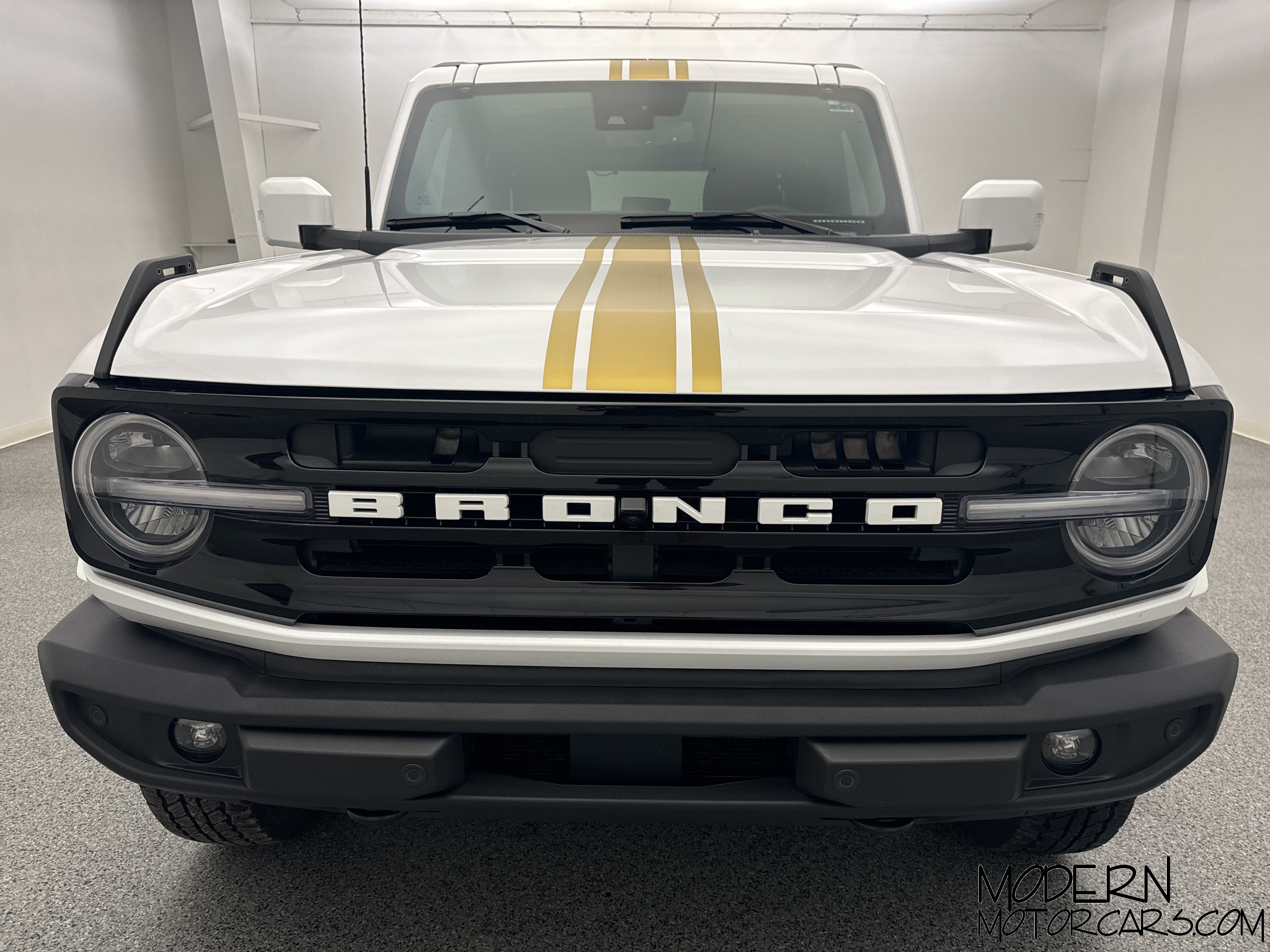 2023 Ford Bronco Outer Banks 9