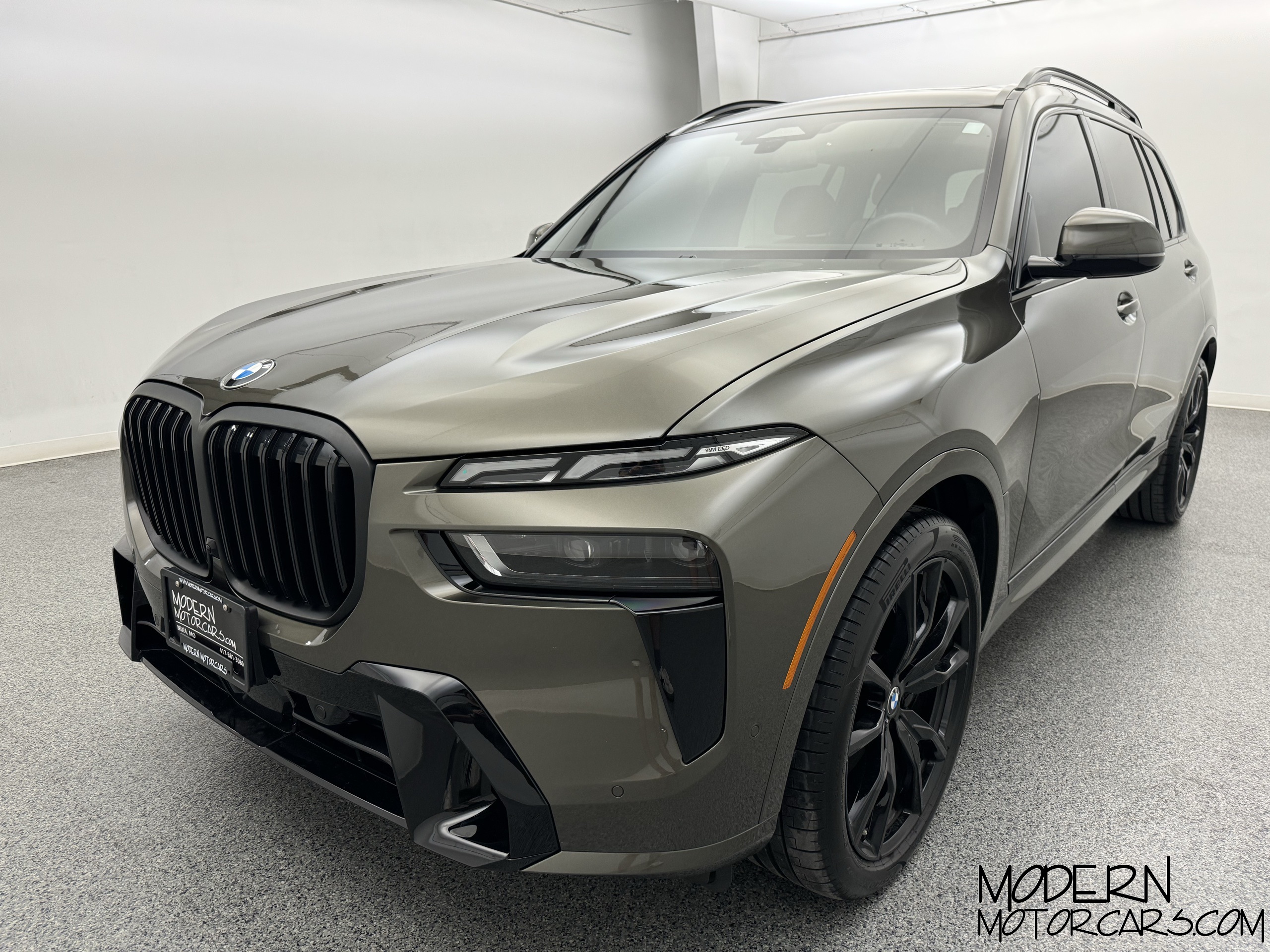 2024 BMW X7 xDrive40i 1