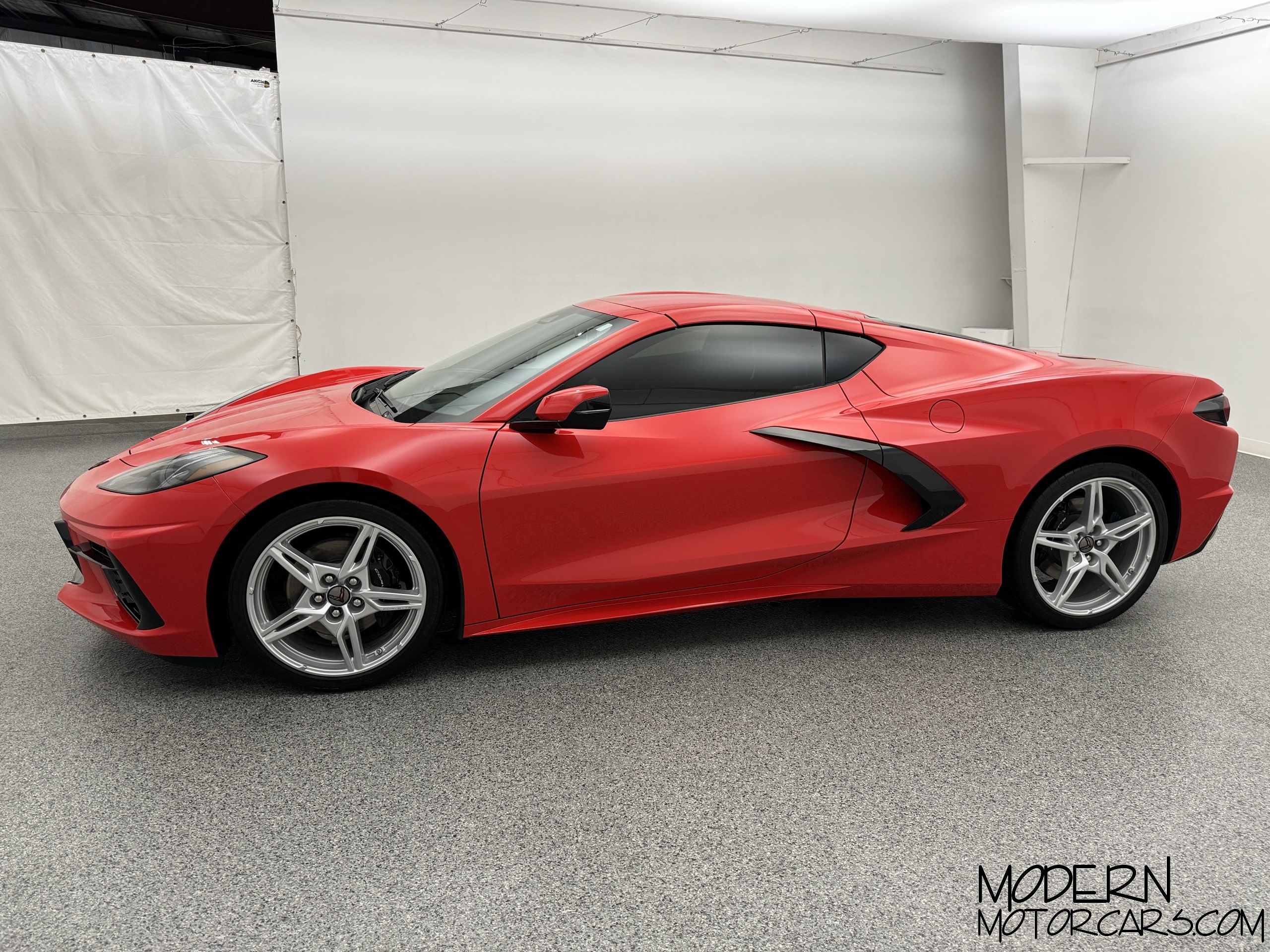 2024 Chevrolet Corvette Stingray 2